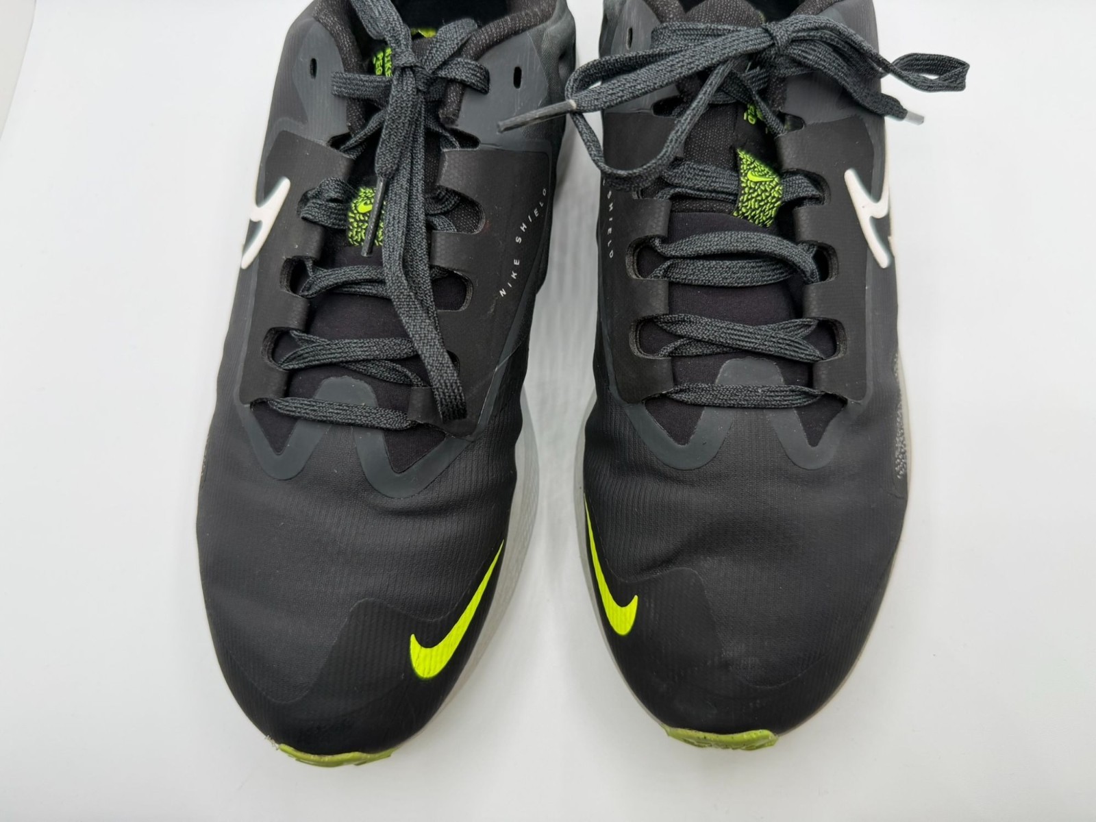 Nike Air Zoom Pegasus 39 Shield Mens Size 8 Black Green Running Shoes DO7625-002