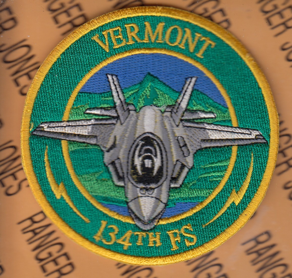 USAF Air Force 134th Fighter Sq FS Vermont ANG Green Mountain ~3.75" patch c/e
