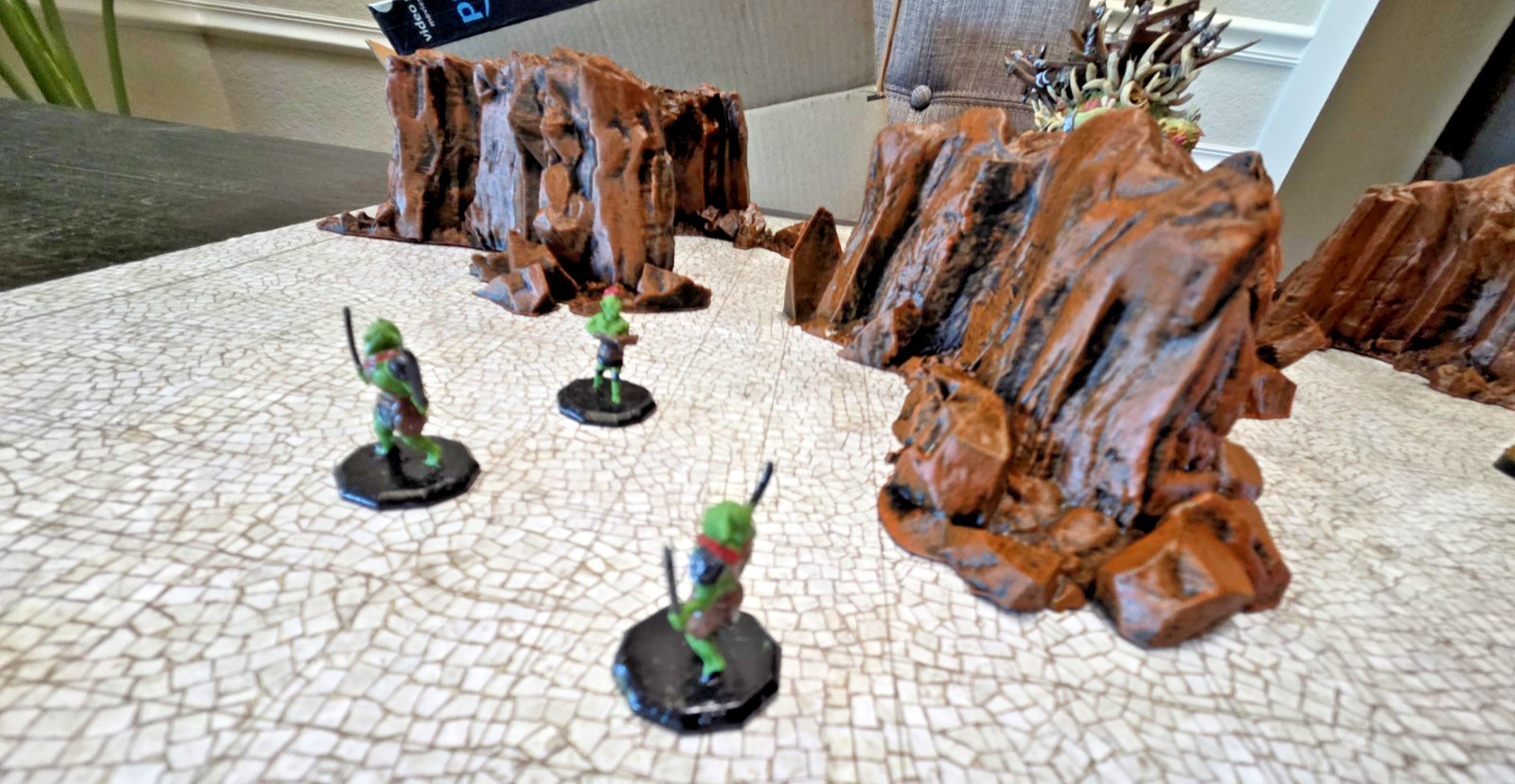 Huge Caverns Scatter Set FULLY PAINTED D&D Pathfinder Warhammer 40K