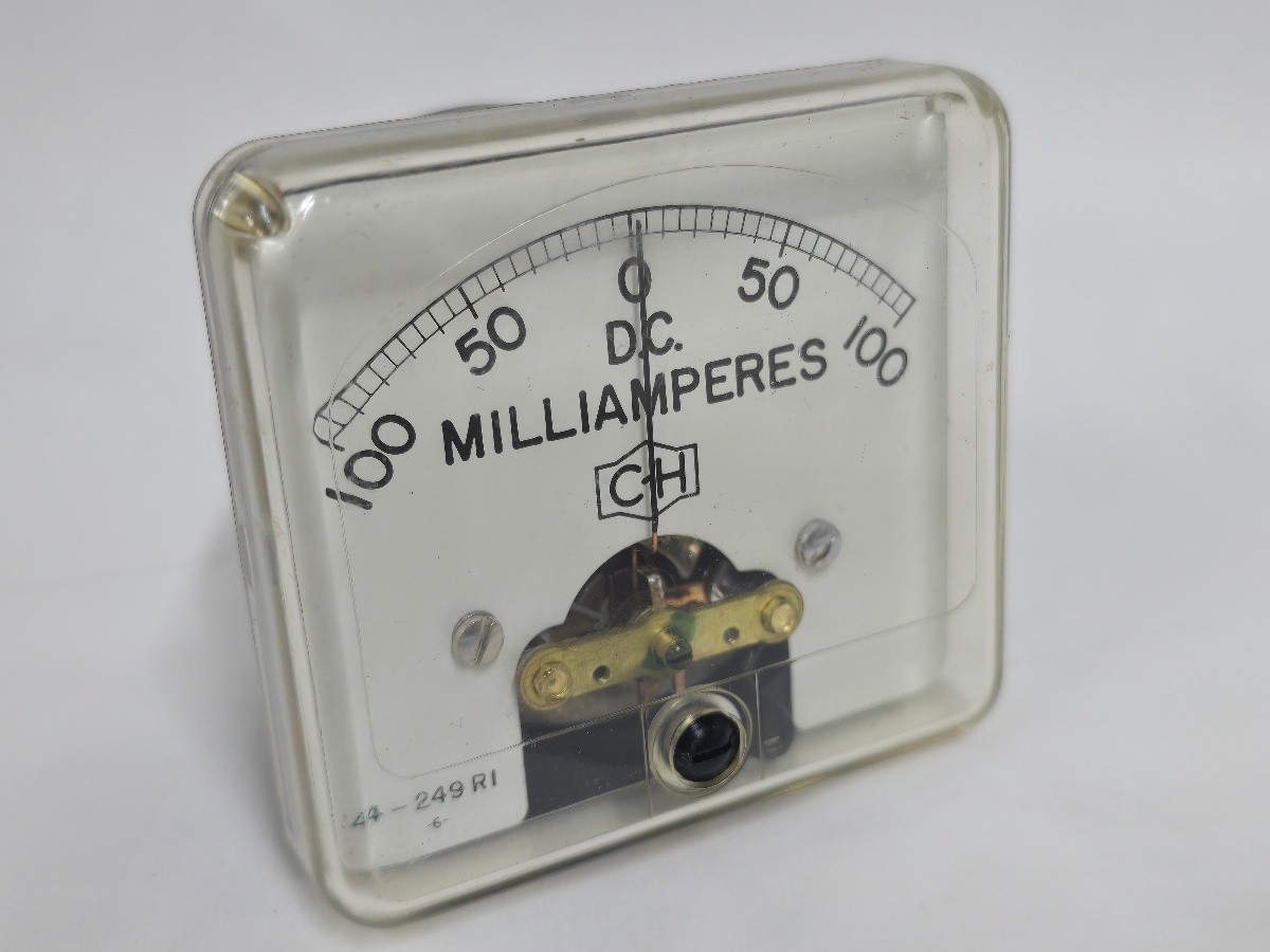 CH DC Milliamperes Panel Meter Model 0261 Analog 0-100 mA 96-7723-0150