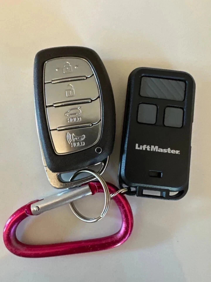 LiftMaster 890MAX 3-security Button Mini key chain Garage Door Opener Control
