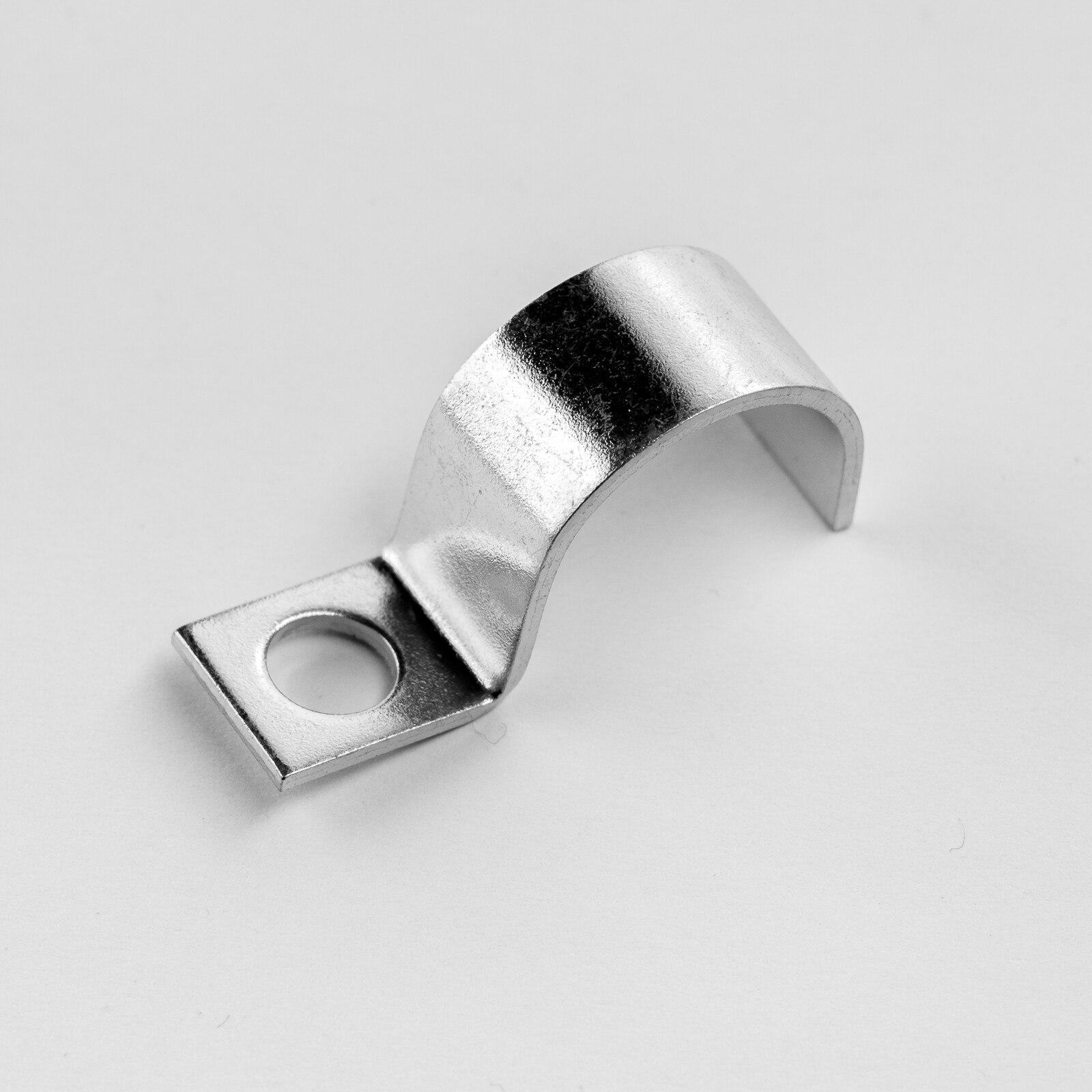 100 cable clamps 20 mm DIN 72571 single lug pipe metal steel galvanized