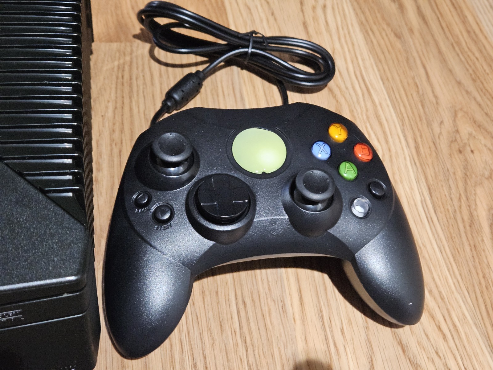 Microsoft Original Xbox Console Bundle! XBOX! 1 CONTROLLER! W/ ALL CORDS!