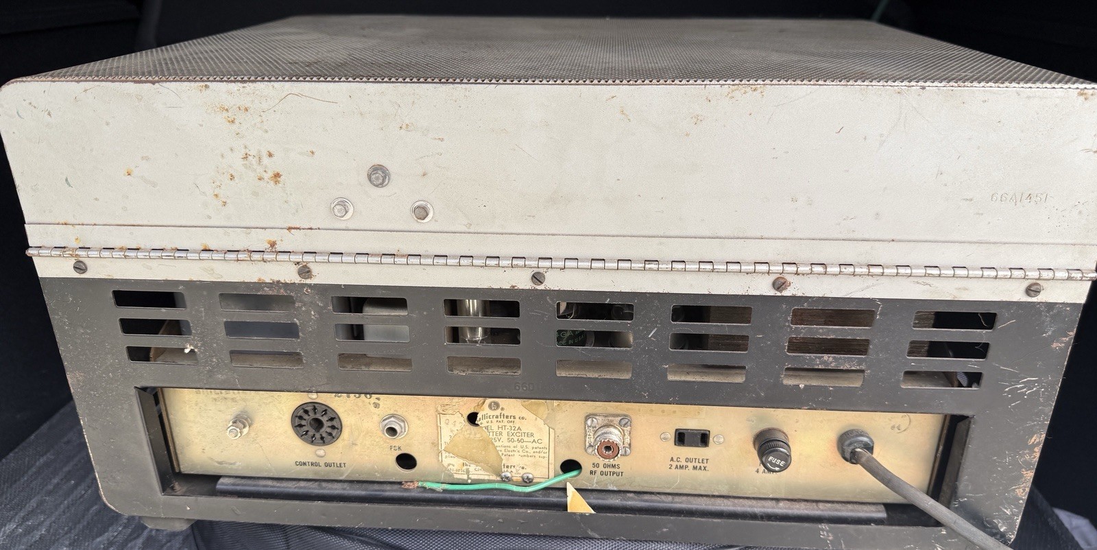 Halicrafters HT-32A Radio Transmitter Ham Amateur Radio For repair
