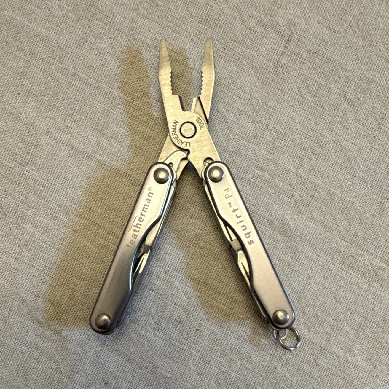 Leatherman Squirt P4 Keychain Multi-Tool Folding Pliers Silver