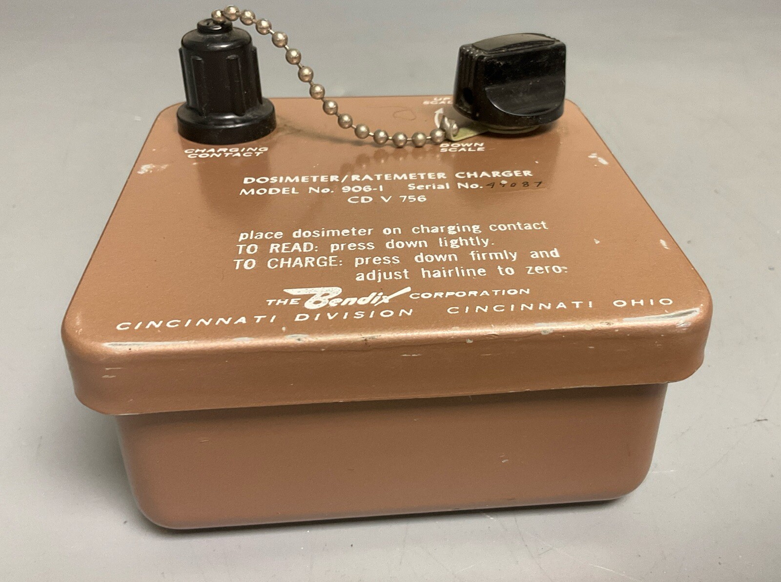 Bendix CDV756 Personal Dosimeter/Ratemeter Charger | Model 906-1