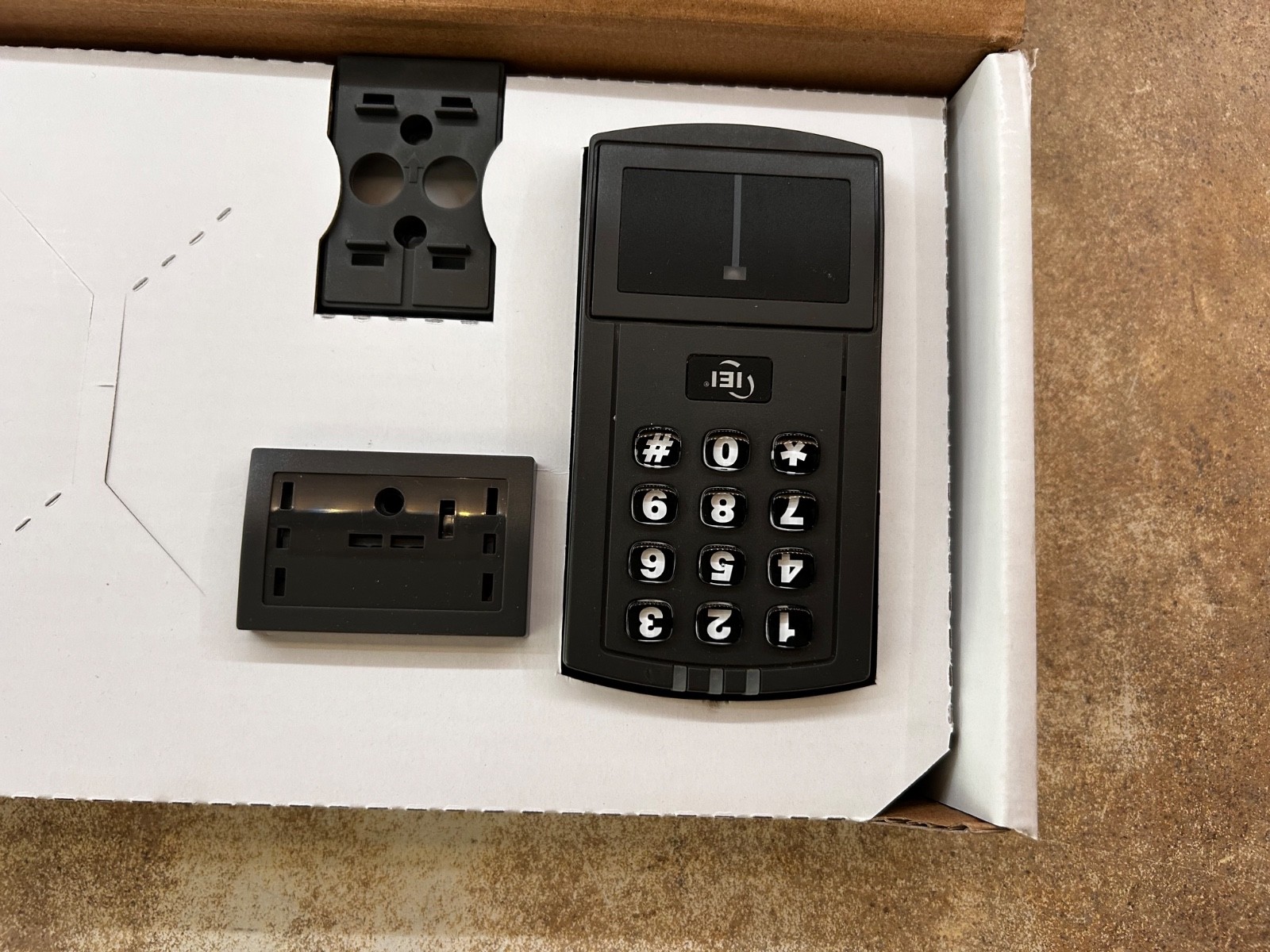 Linear IEI 0-205676 UL-C Prox.Pad Proximity Reader and Keypad