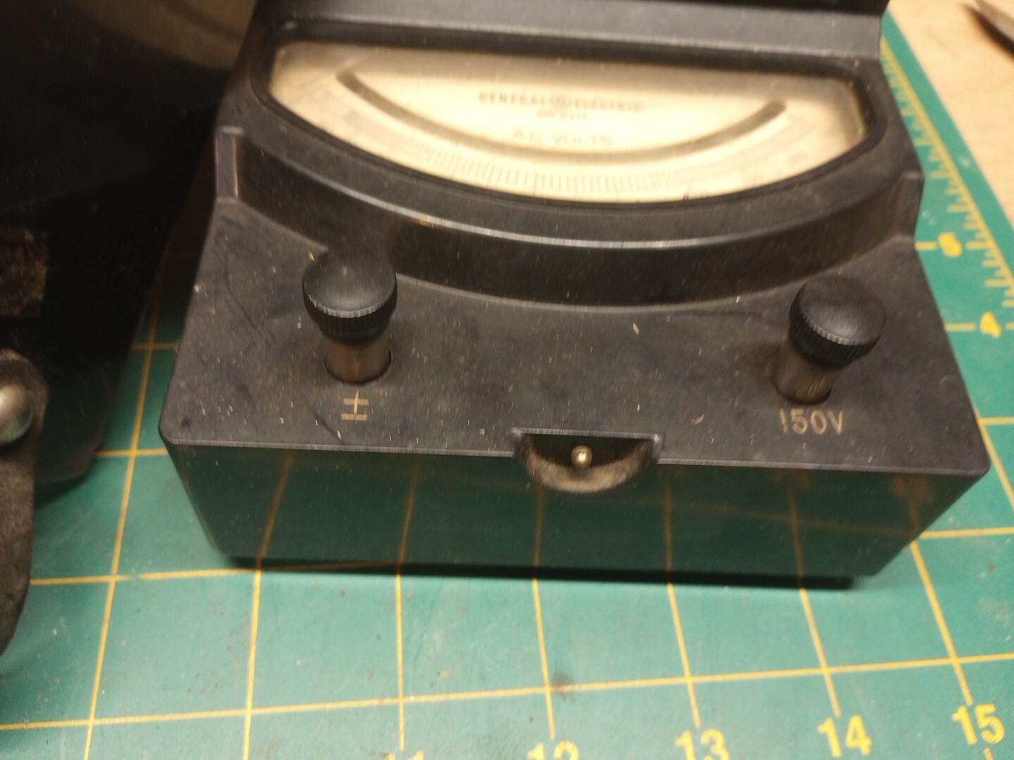 2 Vintage Ge Test Meters