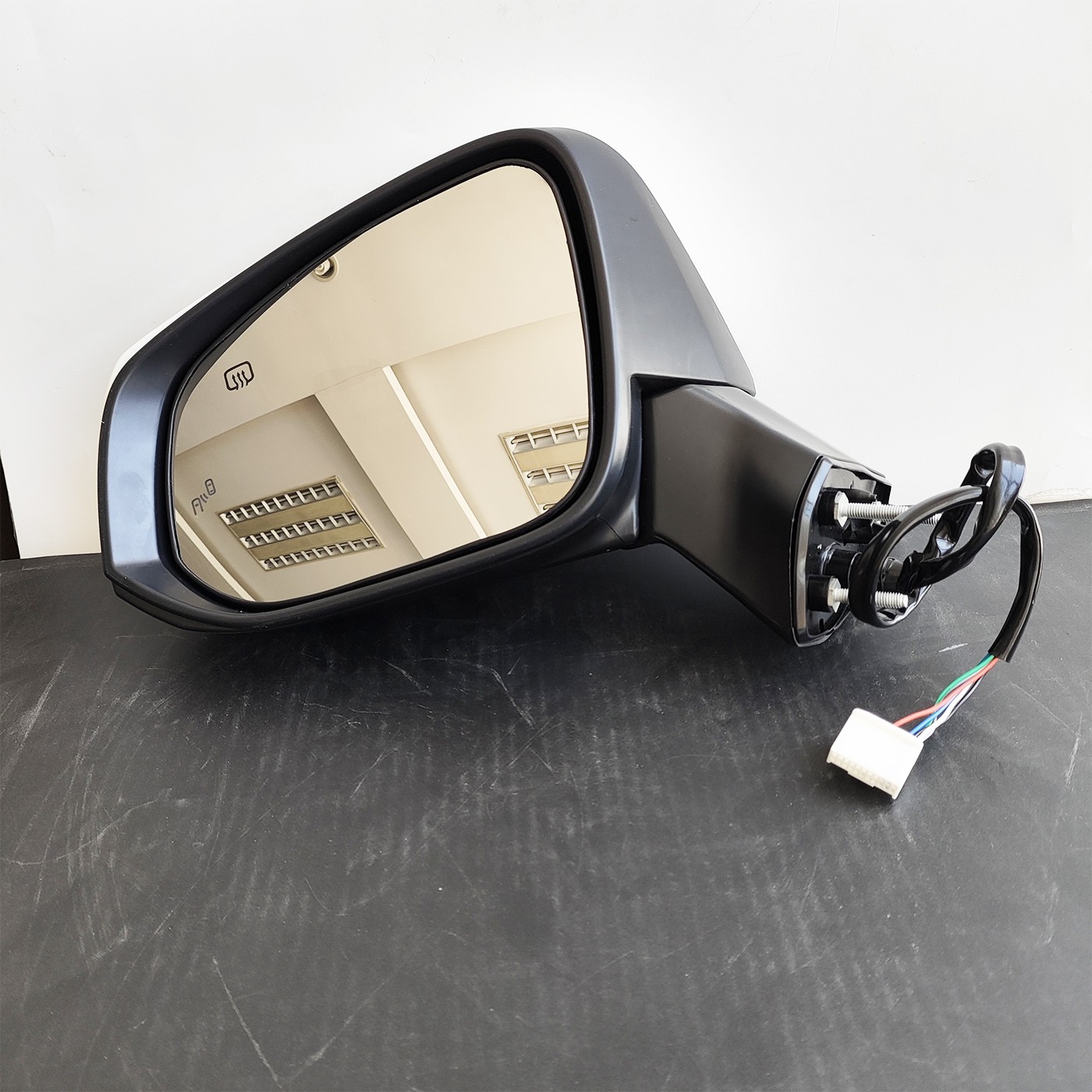 Left Driver Side Mirror Fits 2021 2022 2023 Toyota Sienna White 6 Pin