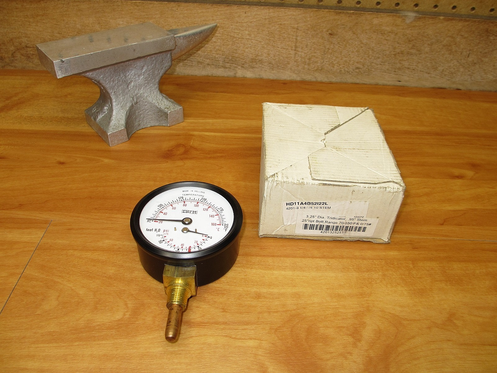 ENFM 42013252510 *NEW* 3.25" Thermometer 70-250°F  Temperature/Pressure Gauge