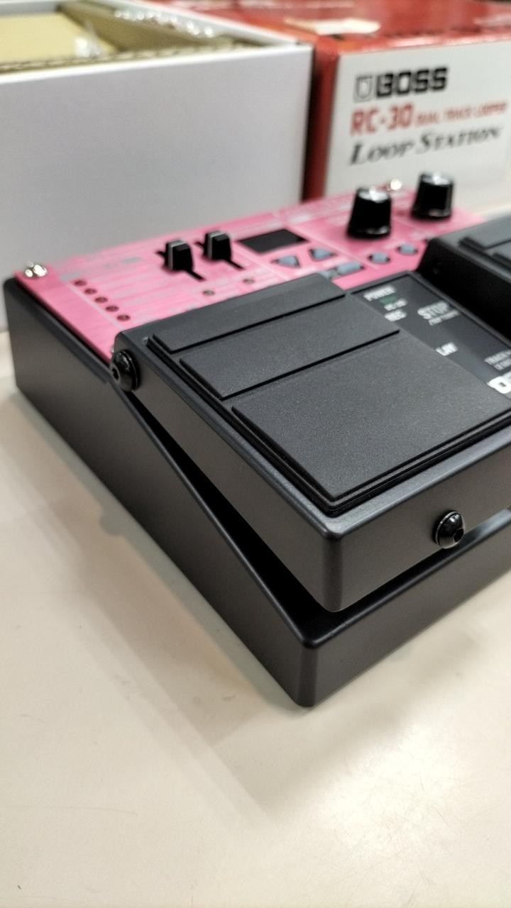 BOSS RC-30 Loop Station Model