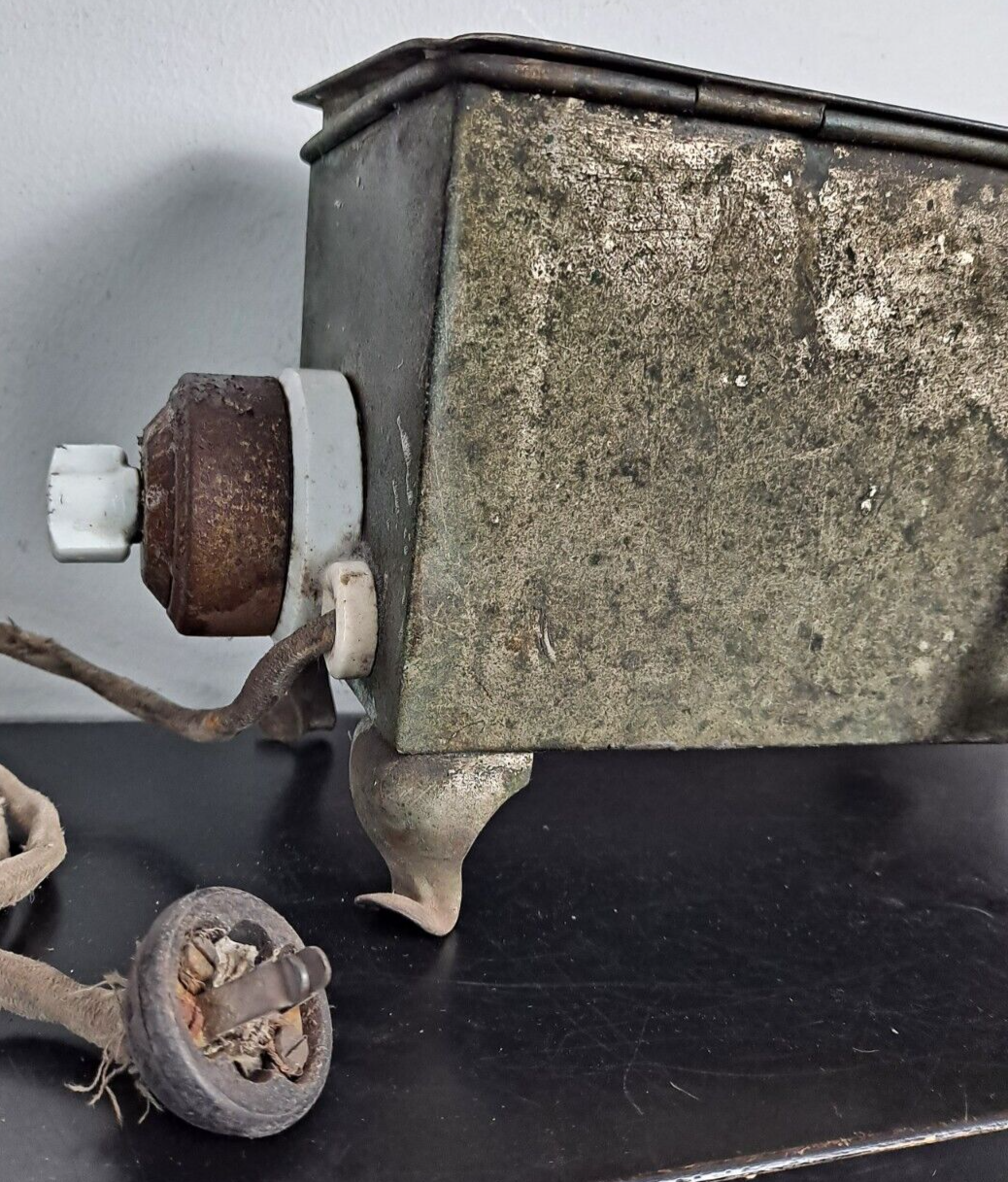 Antique Electric Medical Sterilizer for Surgery Instruments, etc.