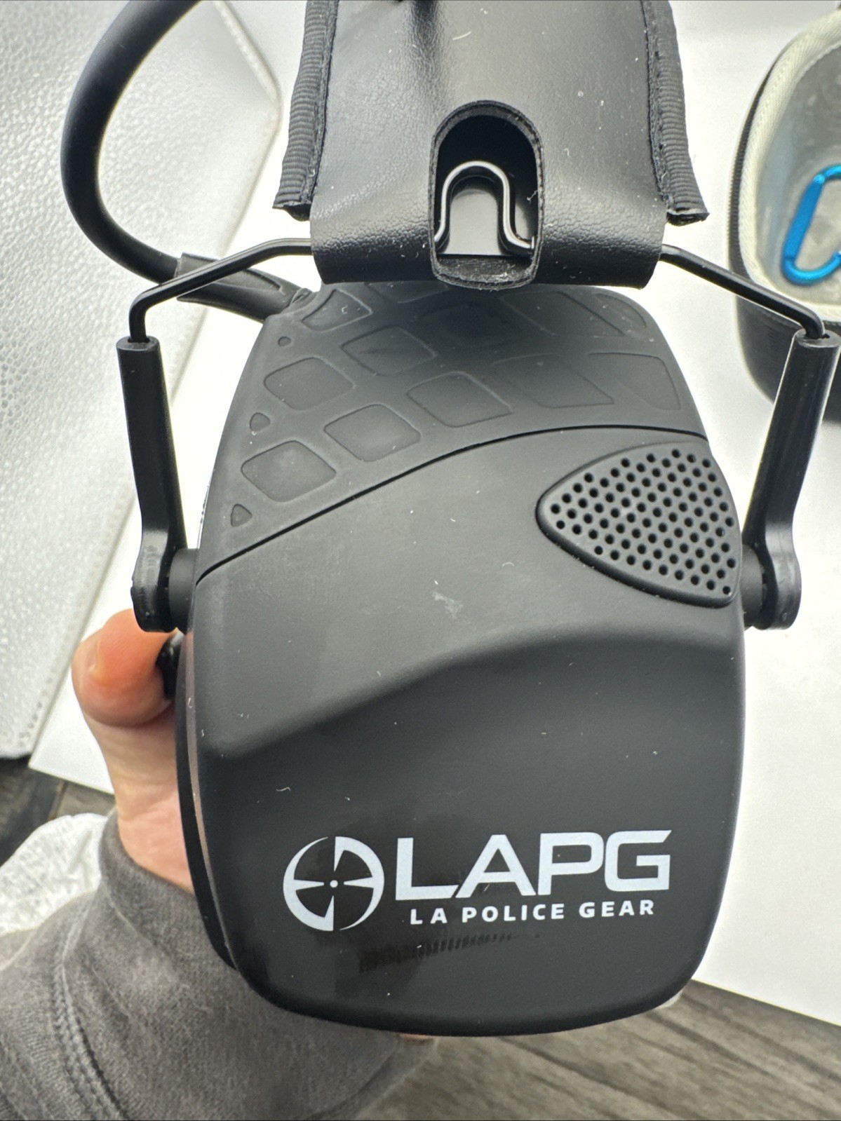 LAPG Electronic Operator Earmuff EM026 NRR 22dB Black Open Box