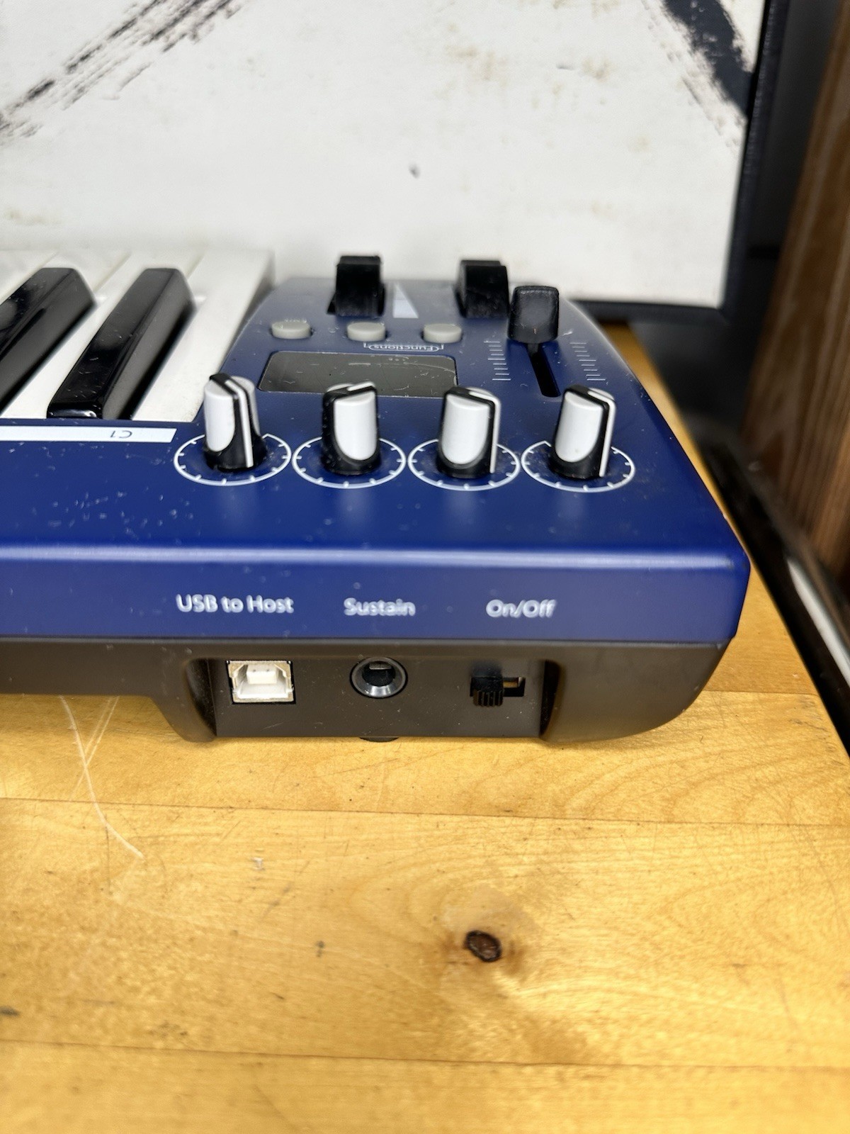 Presonus PS-49 49-Key Keyboard/Midi Controller Synthesizer
