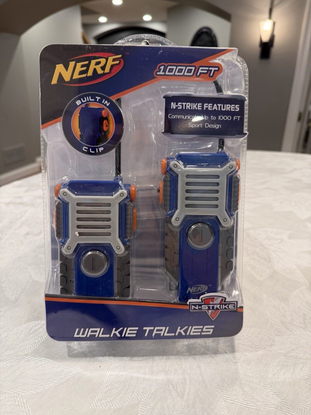 Hasbro Nerf Walkie-Talkies 1000 Feet Sport Design 2016 New Sealed
