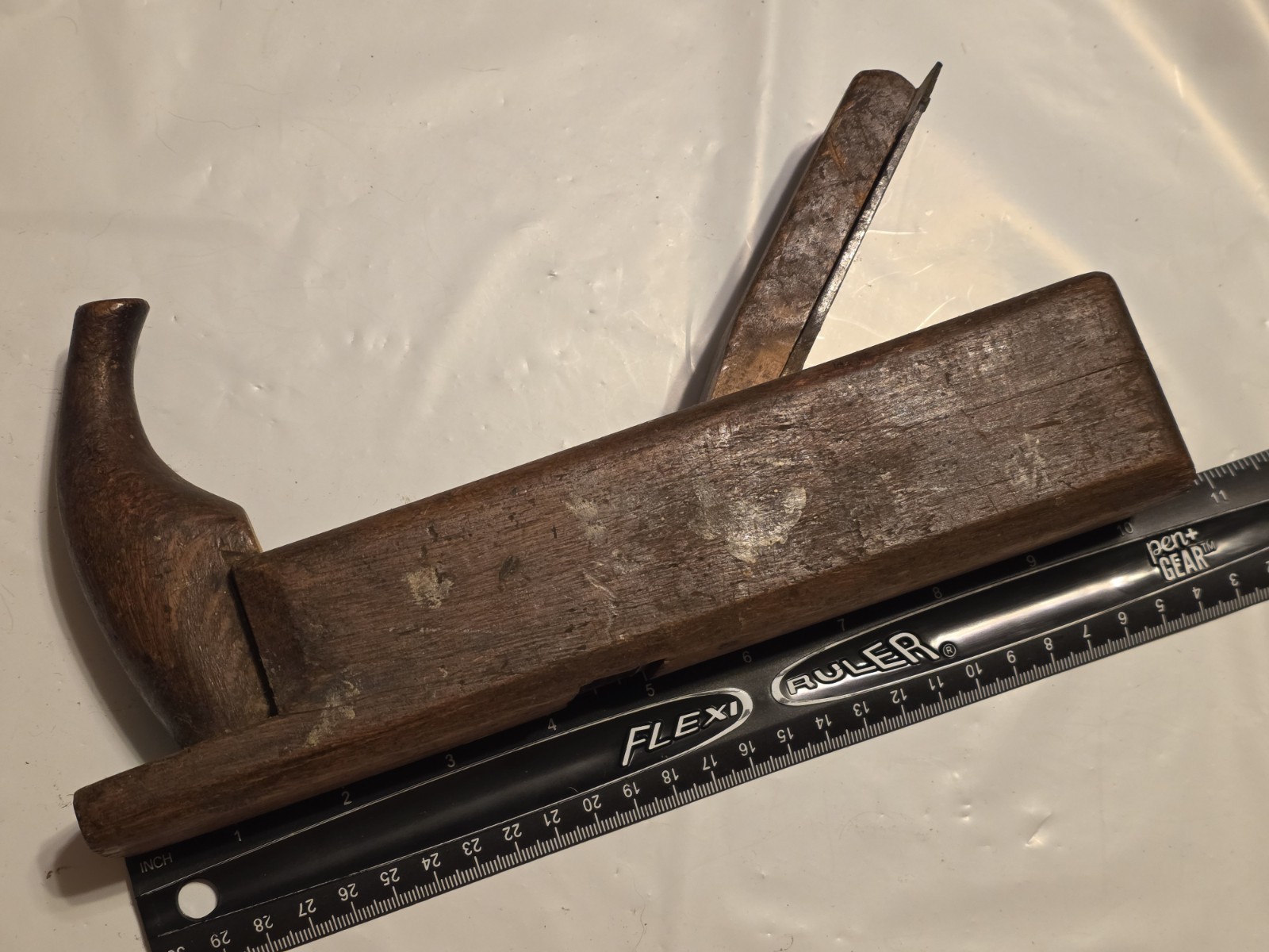 Vintage 1¾” European Style Horned Smoothing Plane Gutter Style Round Bottom
