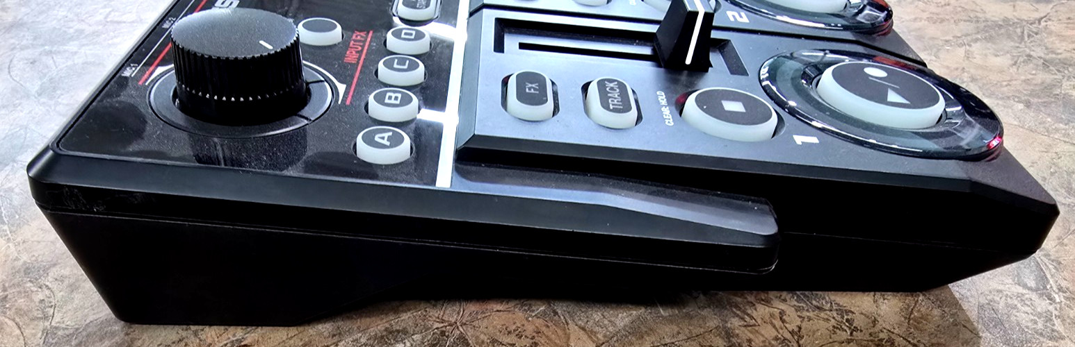 BOSS RC-505 Tabletop Loop Station - TESTED