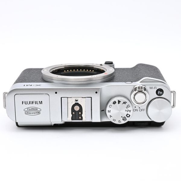 FUJIFILM X-M1 body 828545