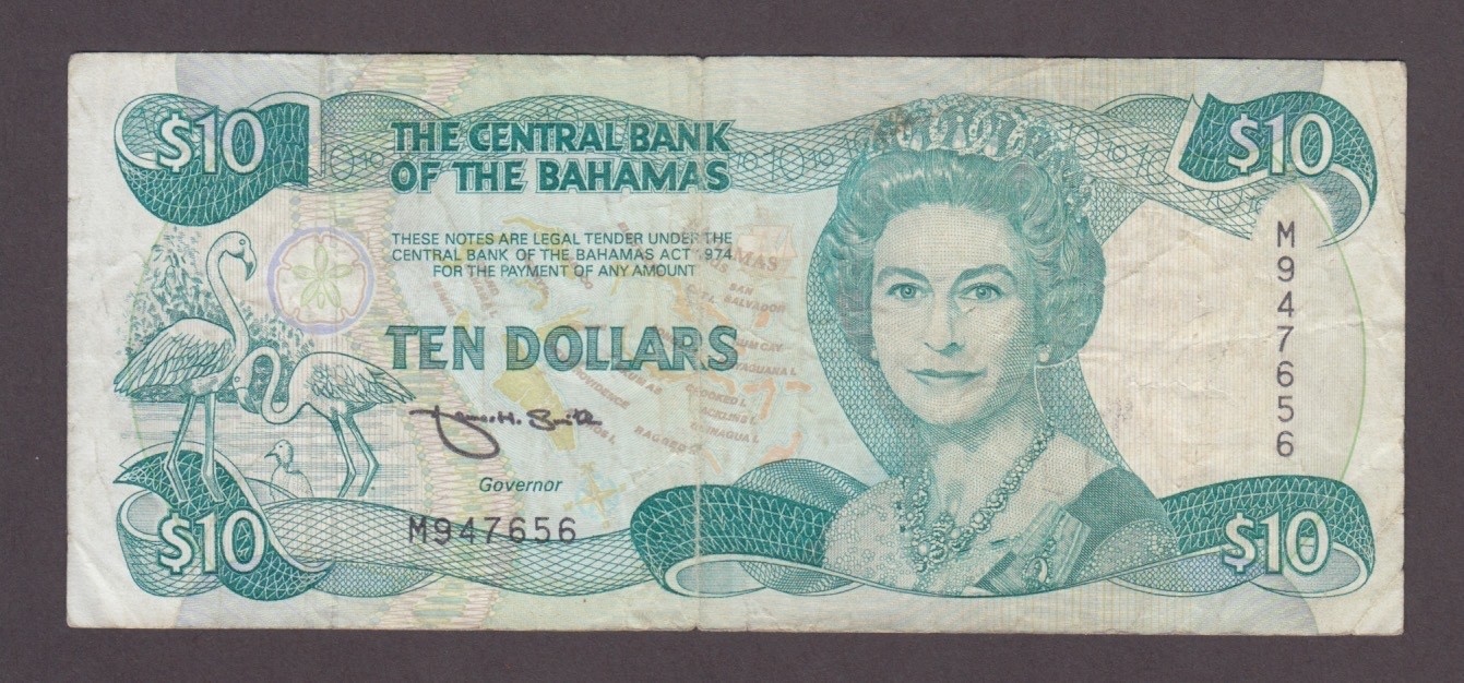 BAHAMAS P.46b-7656  10 DOLLARS SIG SMITH PFX M QE II FINE WE COMBINE  2510