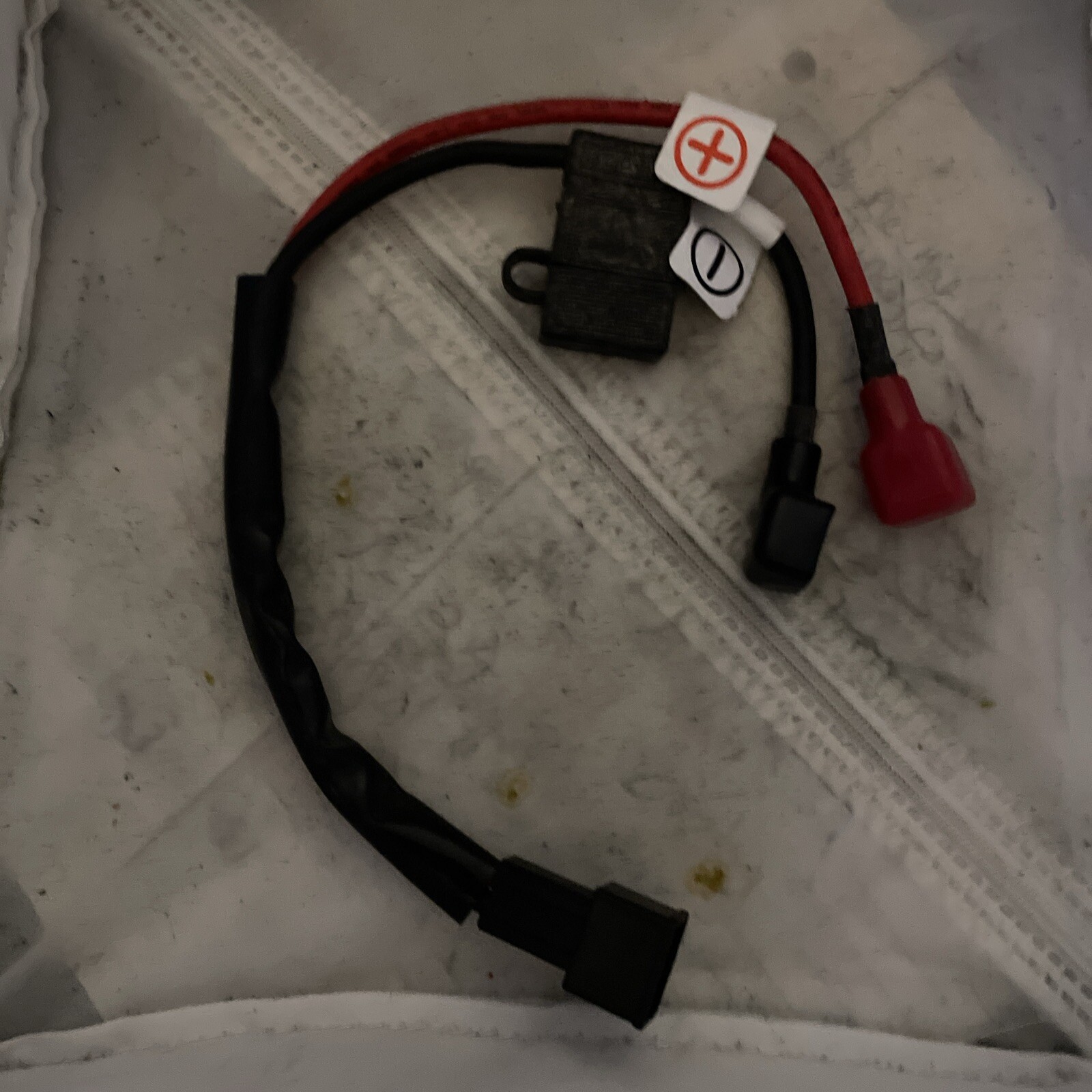 Fused Battery Cable For A Pride Mobility Scooter AL13