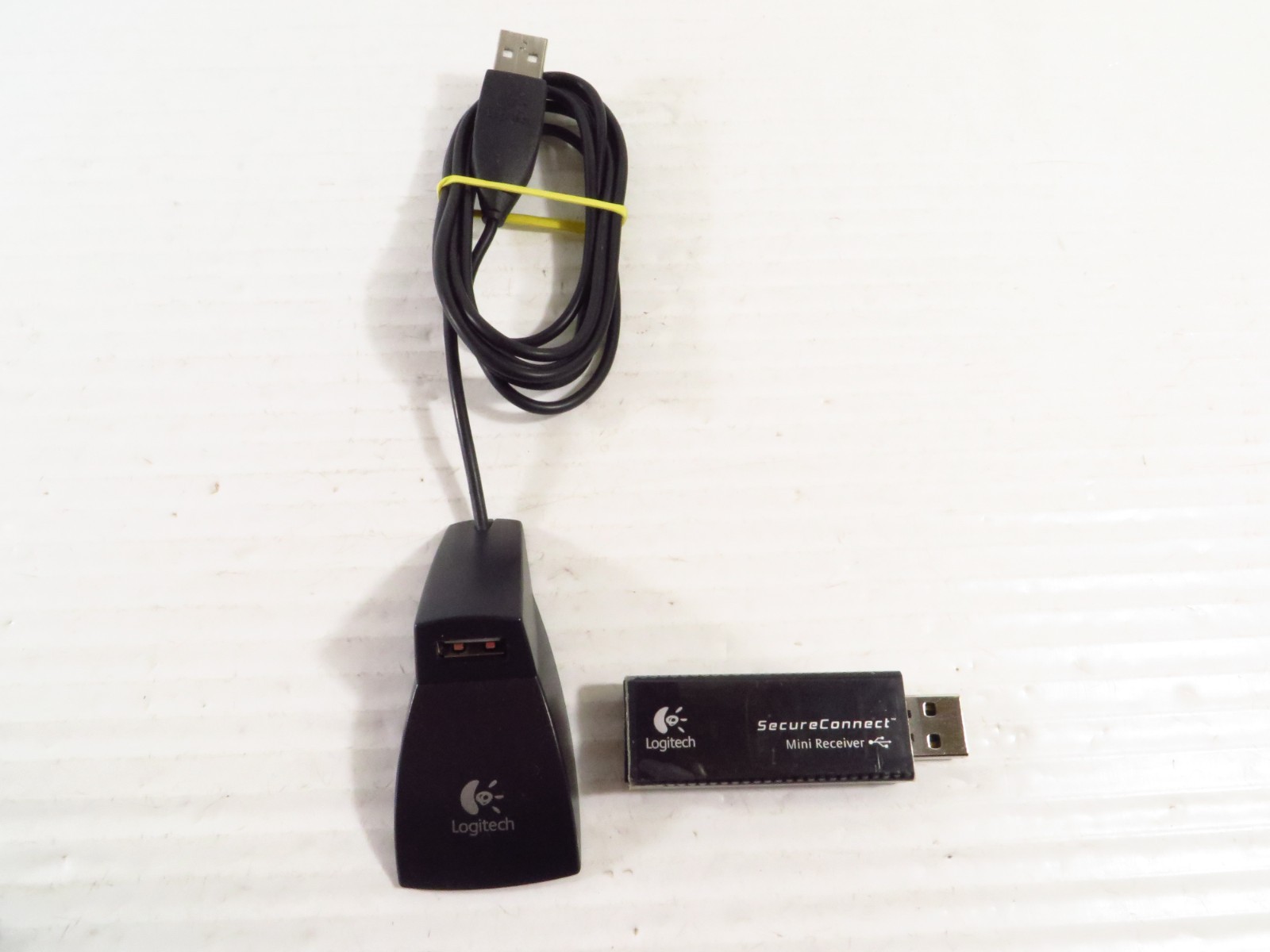 Logitech Wireless Keyboard/Mouse USB Receiver SecureConnect C-UAL52