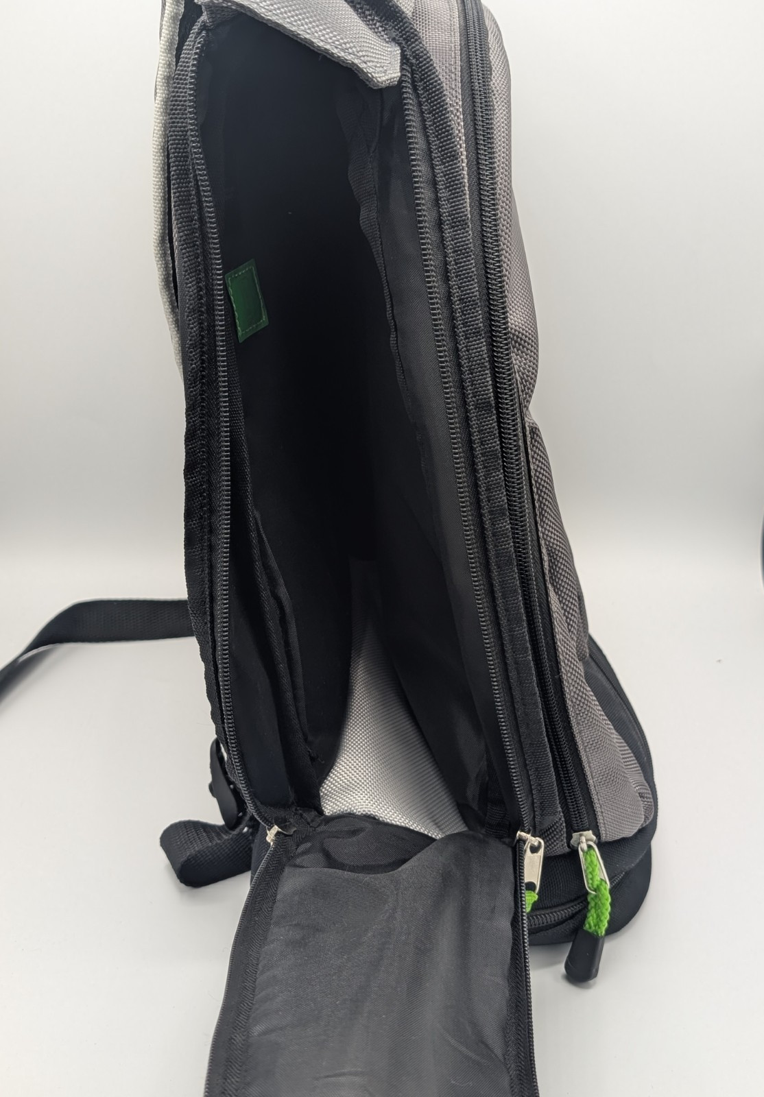 Microsoft Xbox 360 Console Protective Carrying Bag Backpack