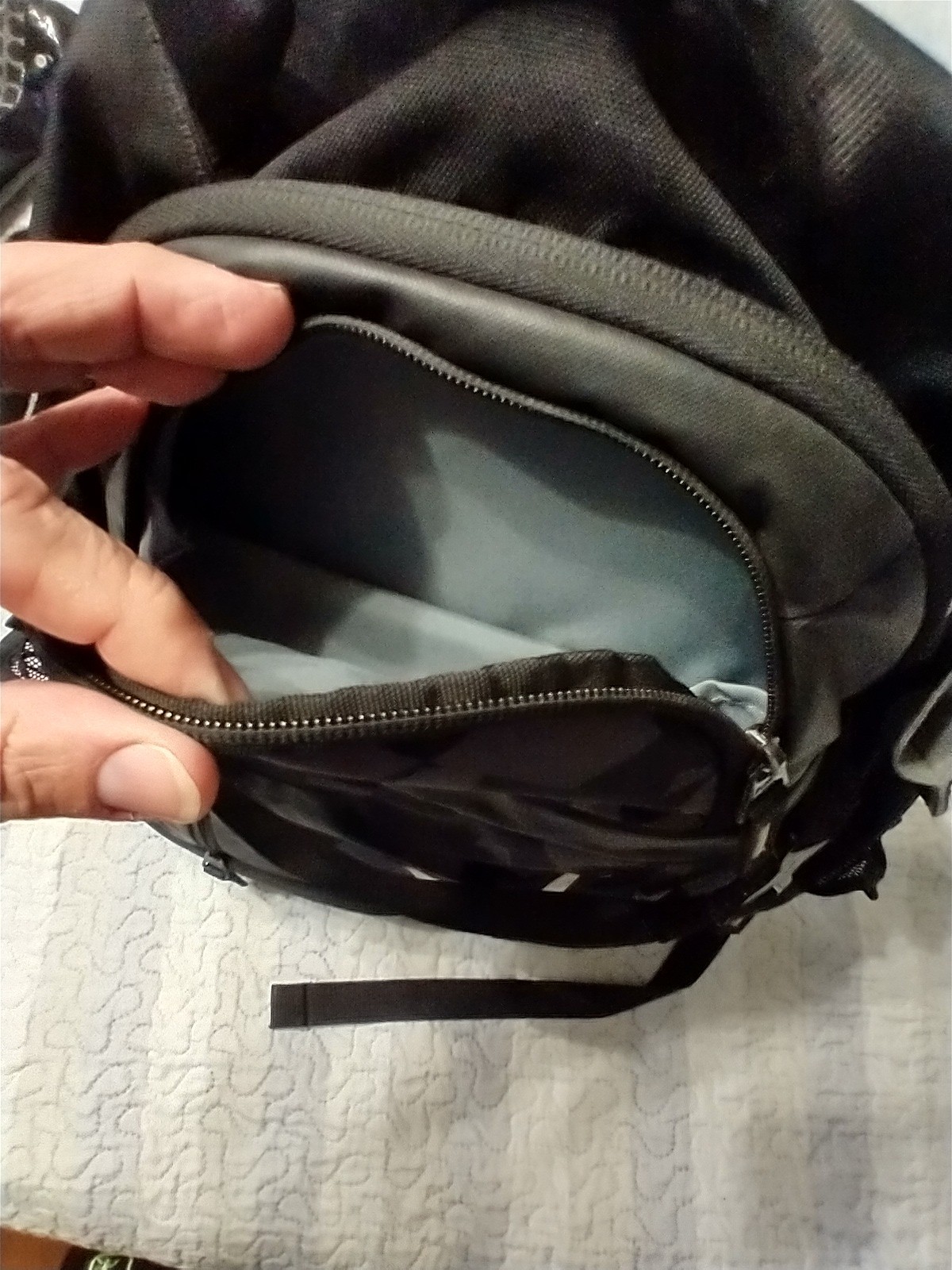 Nike Bsbl Black/Grey Camo Backpack with Multiple Compartments Used