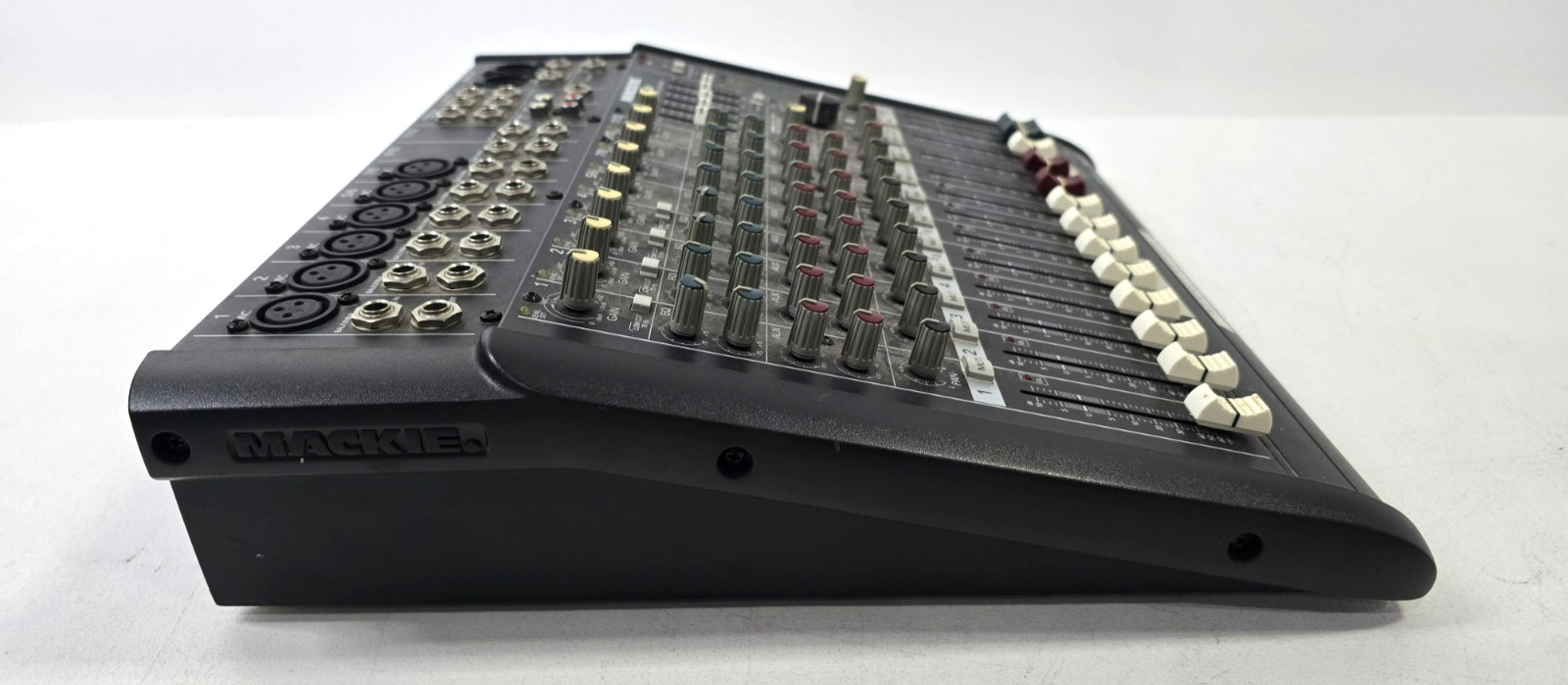 Mackie DFX12 Compact Integrated Live Sound Mixer