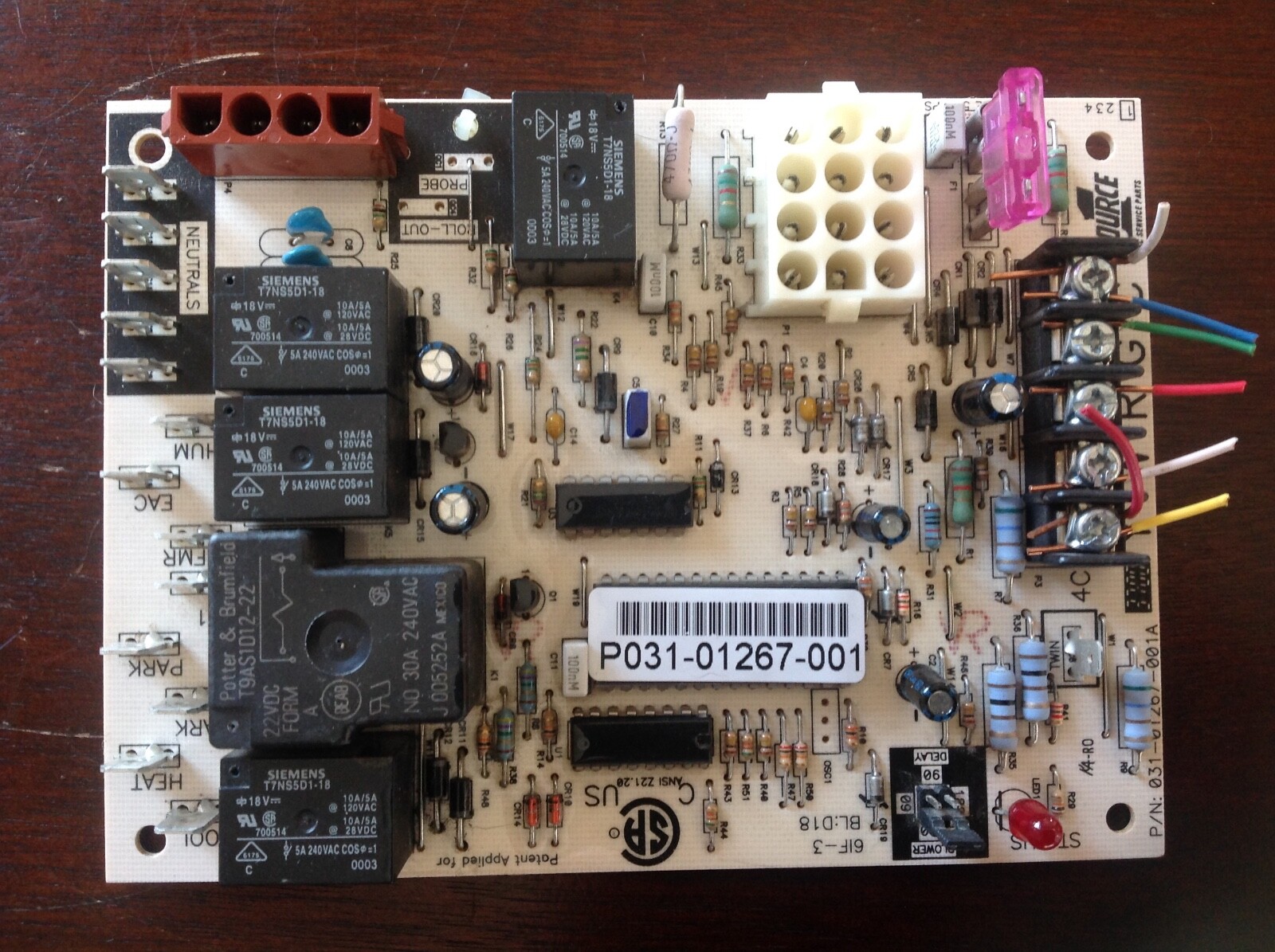 Furnace Control Circuit Board P031-01267-001 P031-01267-001A York Coleman