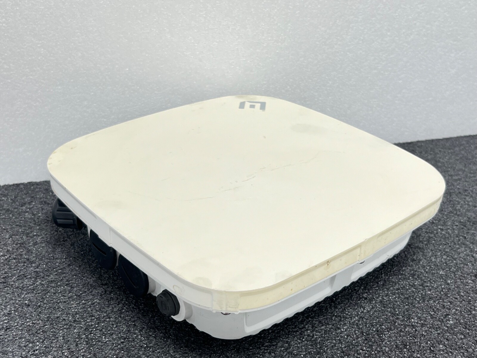 Aerohive / Extreme Networks AP460C 4.8 Gbps Wireless Access Point Great Conditio