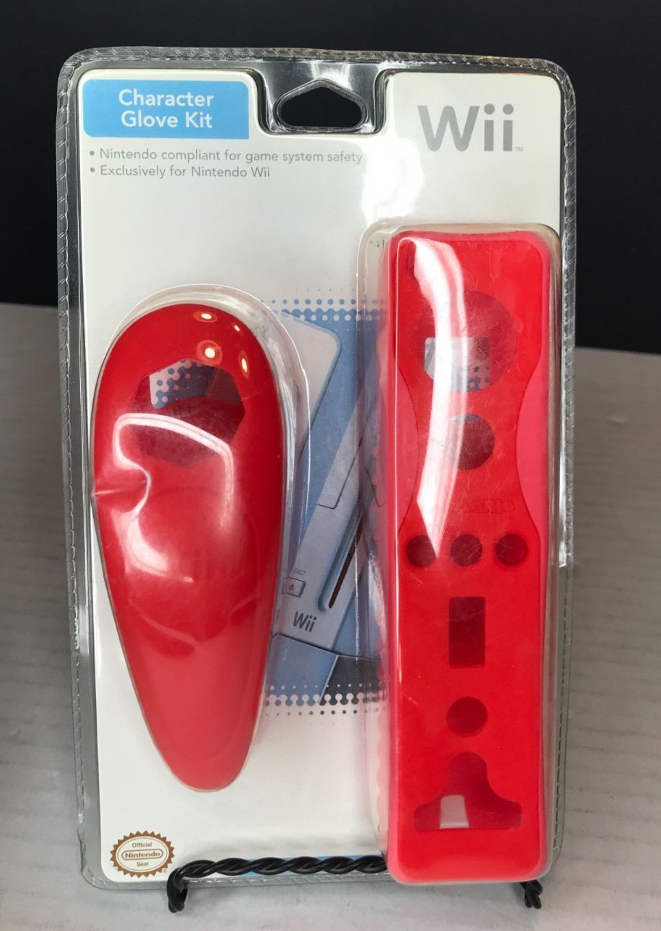 Nintendo Wii Super Mario Red Silicone Glove Kit Switch N' Carry