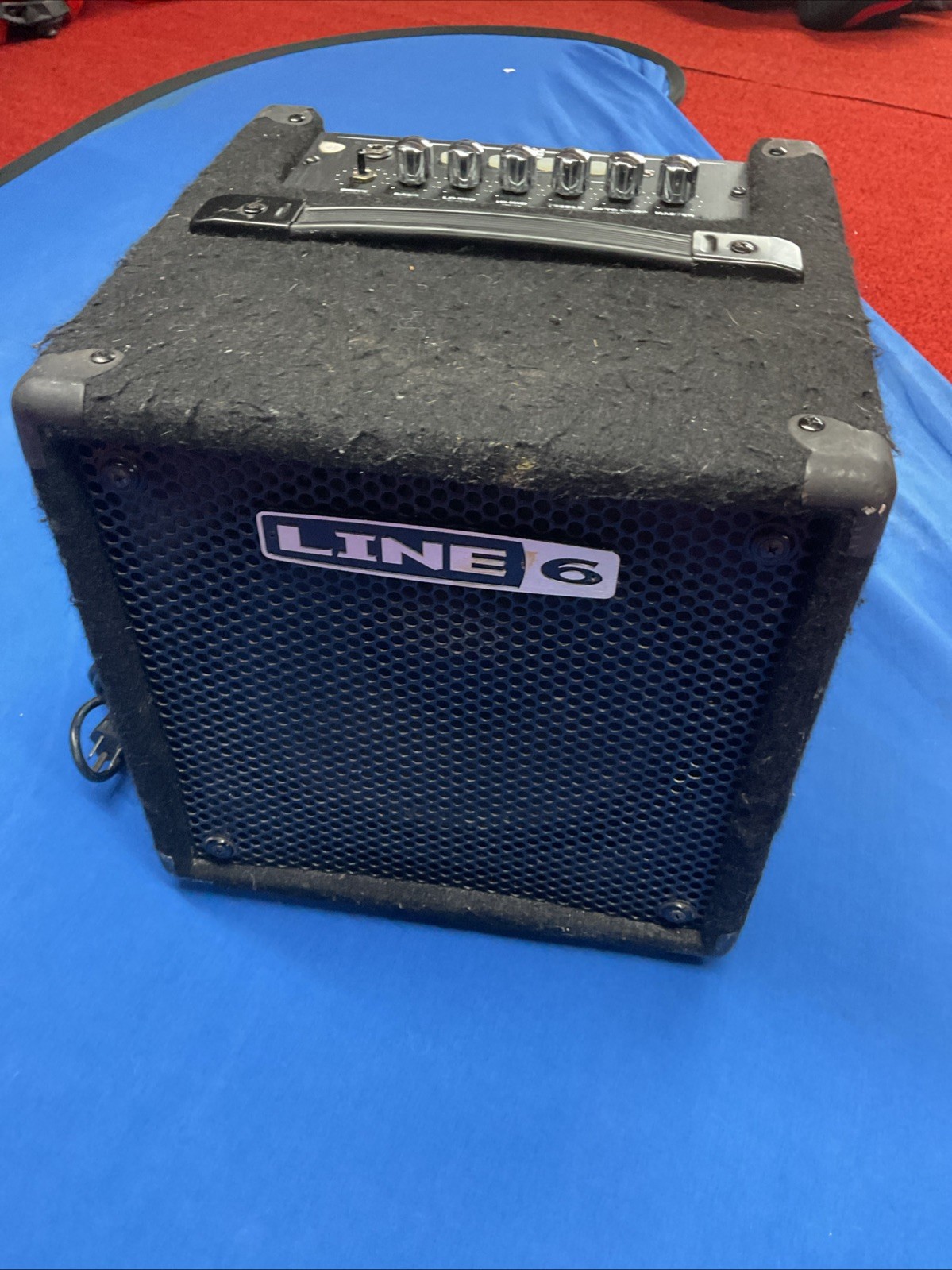 LINE 6 Low Down Studio 110 Bass Guitar Amp Speaker Black Tested