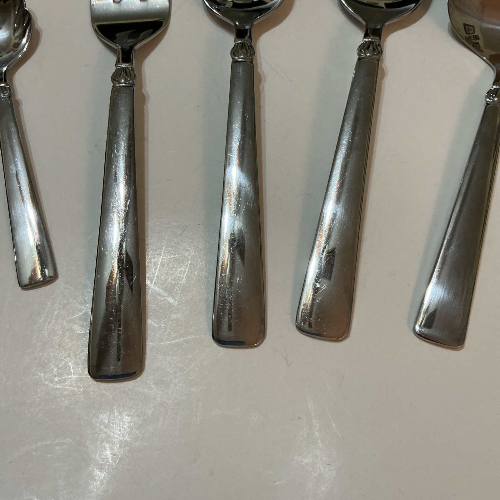 Reed & Barton SANDERLING Stainless Flatware 5 Serving