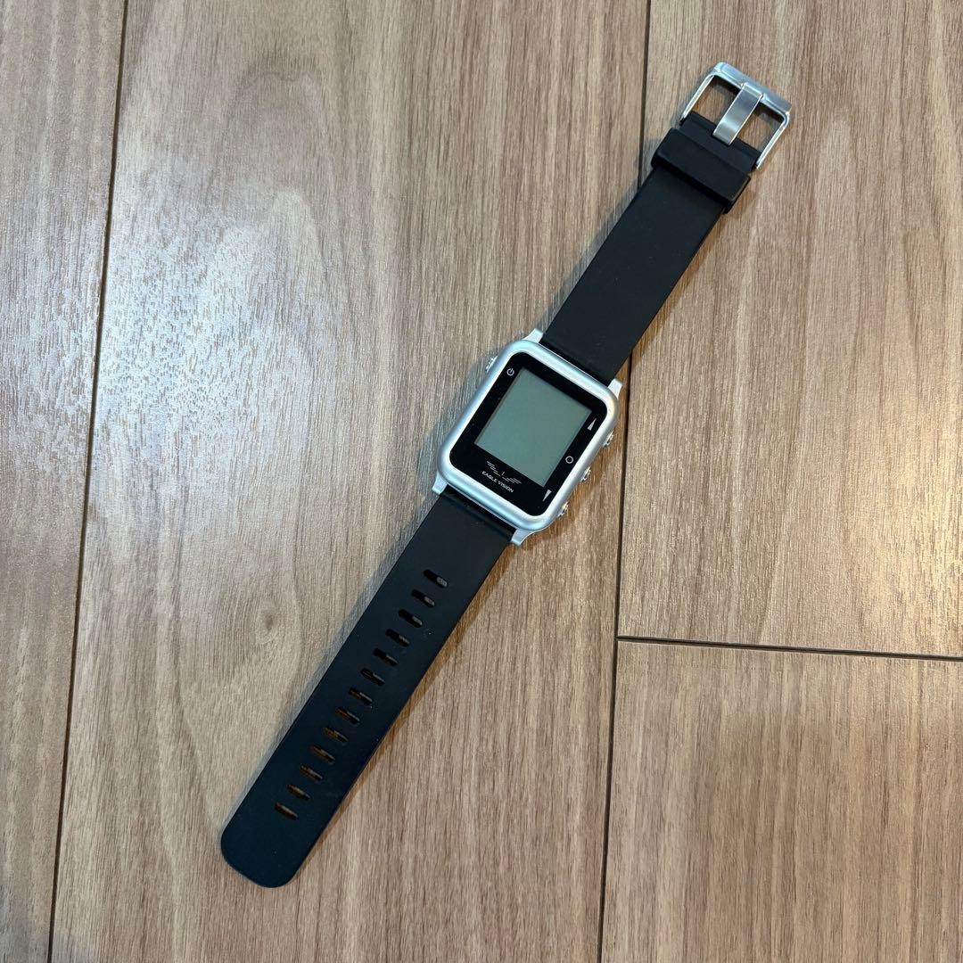 EAGLE VISION Watch4 EV-717 GPS Watch Silver & Black Used with Charger