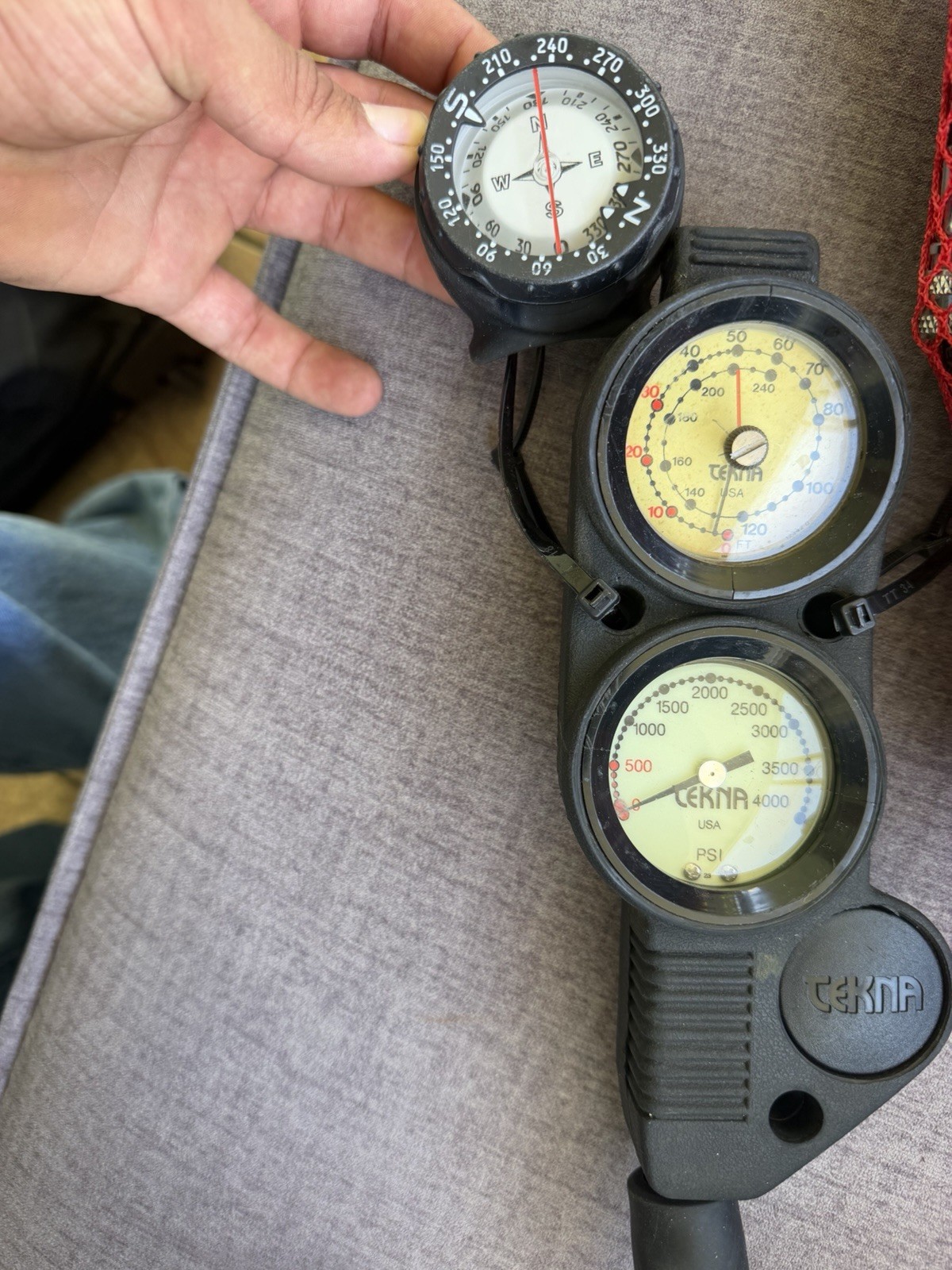 scuba diving gear