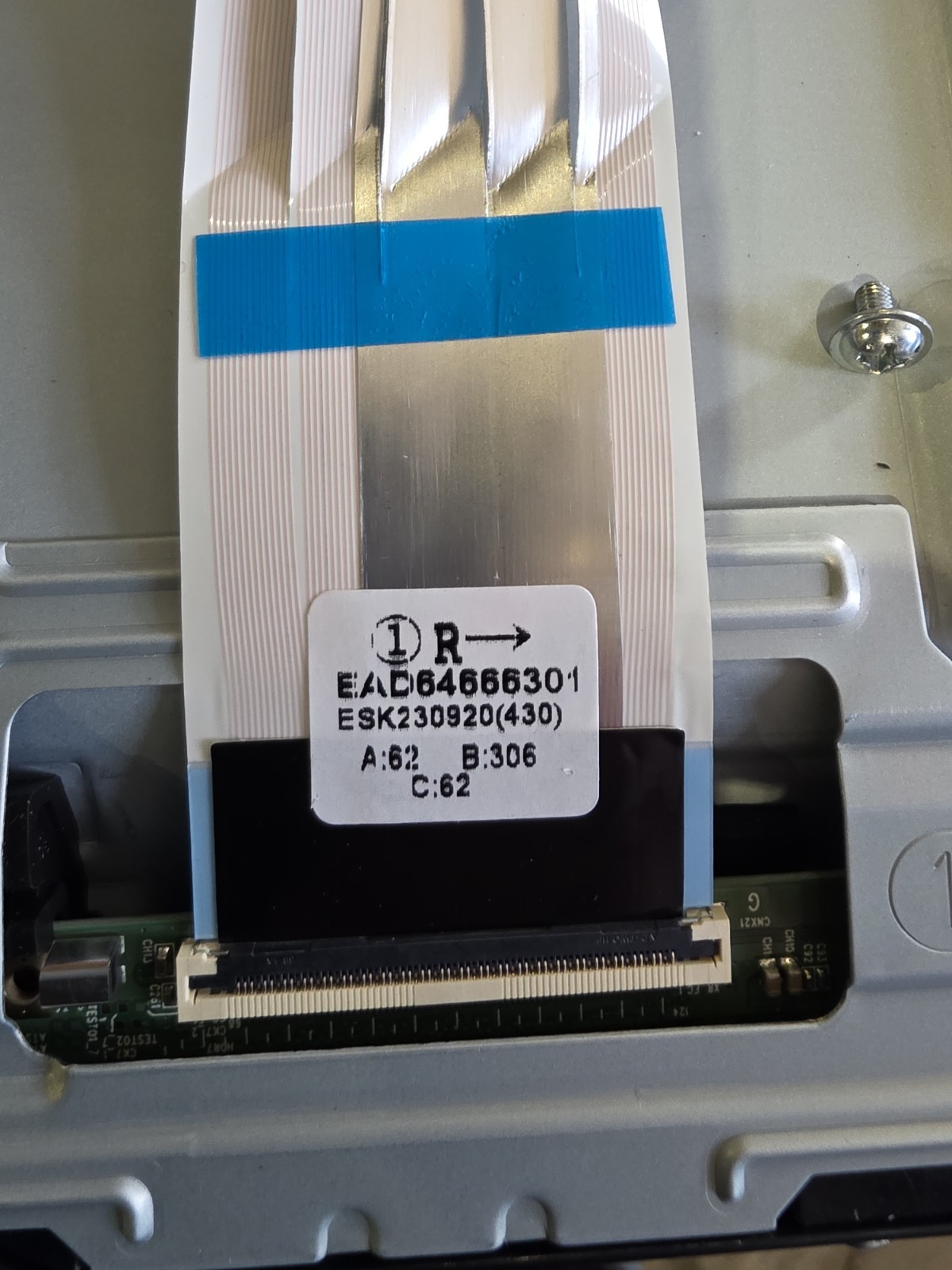 Genuine LG TV Television Ffc Ribbon Cable Wire | EAD64666301 50ur8000