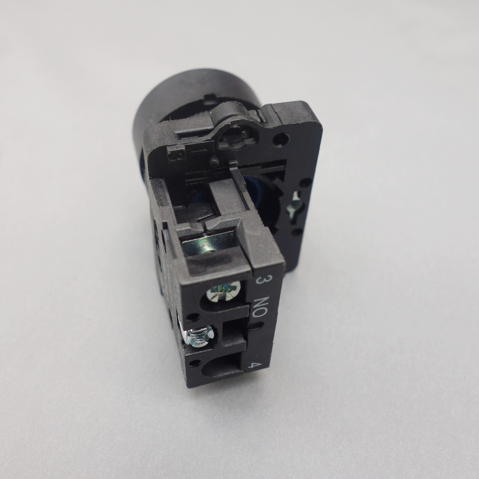 2PCS 22MM PUSHBUTTON SWITCH FITS XB2EA31 Green 1No flush push Momentary Plastic