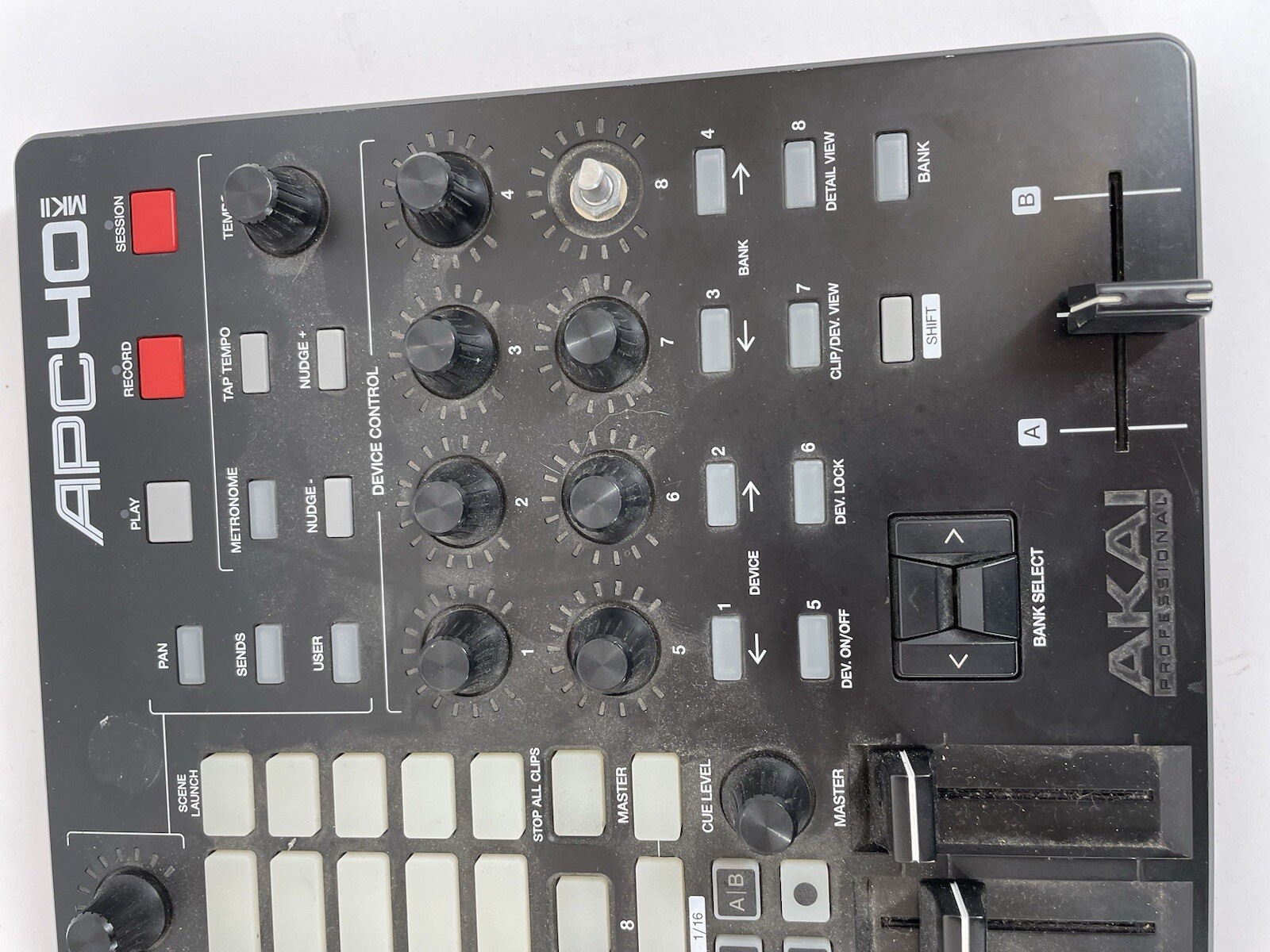 Akai APC40 MKII USB MIDI Controller With Cord. Missing 1 Knob Powers On Works