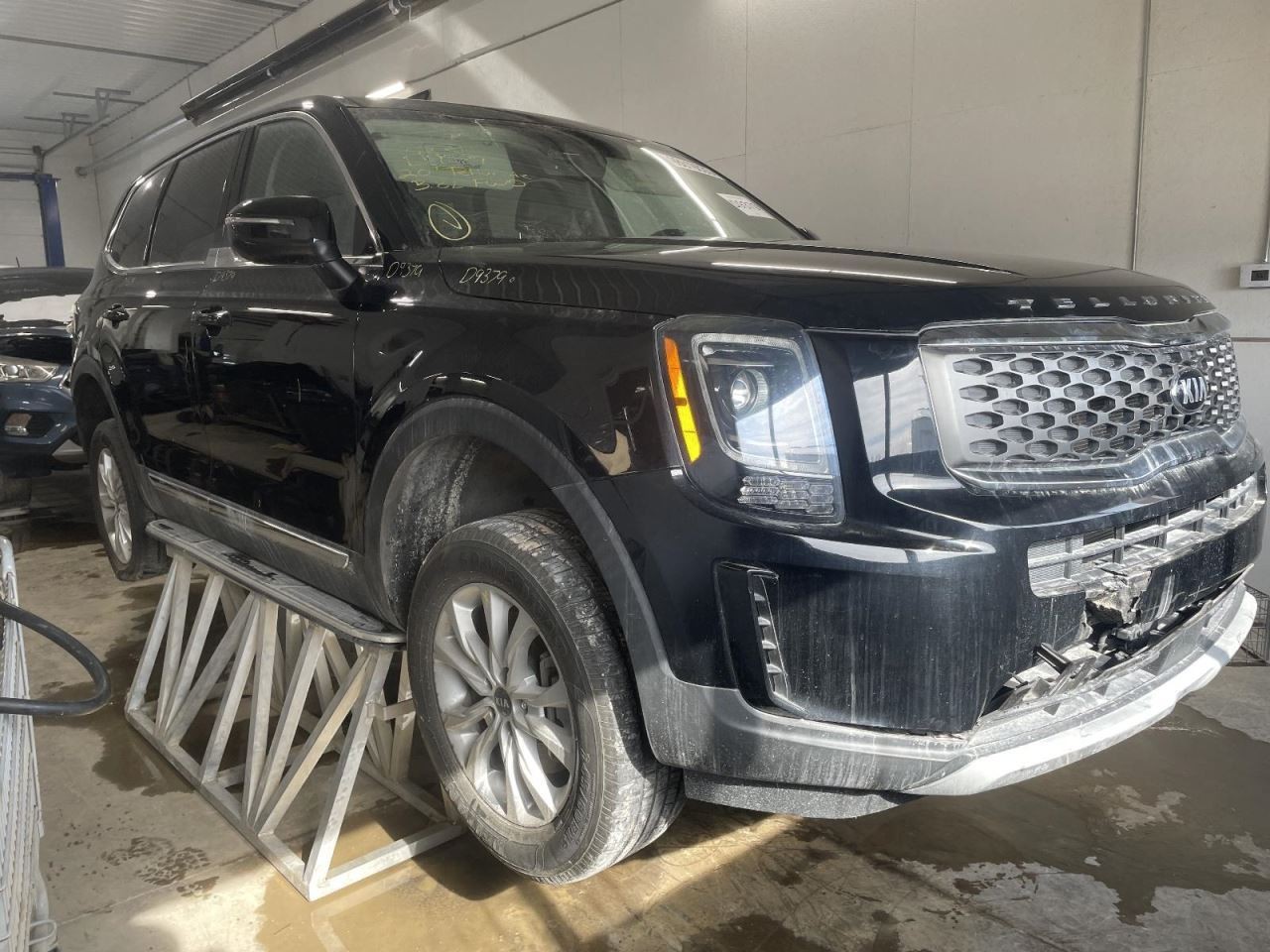 Camera/Projector Camera Windshield Upper Center Fits 20-22 TELLURIDE 1046616