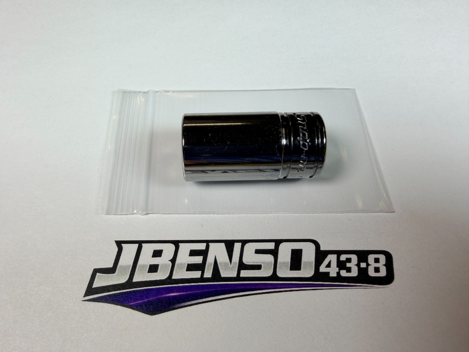 Snap-On Tools USA NEW 3/8" Drive 5/8" SAE 6pt Semi-Deep Chrome Socket FSS201