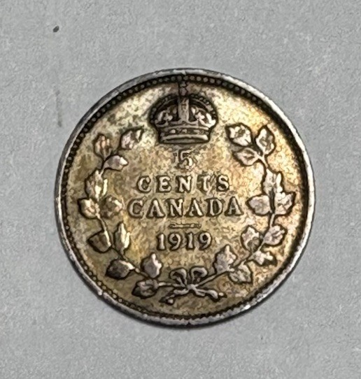 1919 Canada Silver Five Cents Circulated Fine Condition Canadian Coin 5c