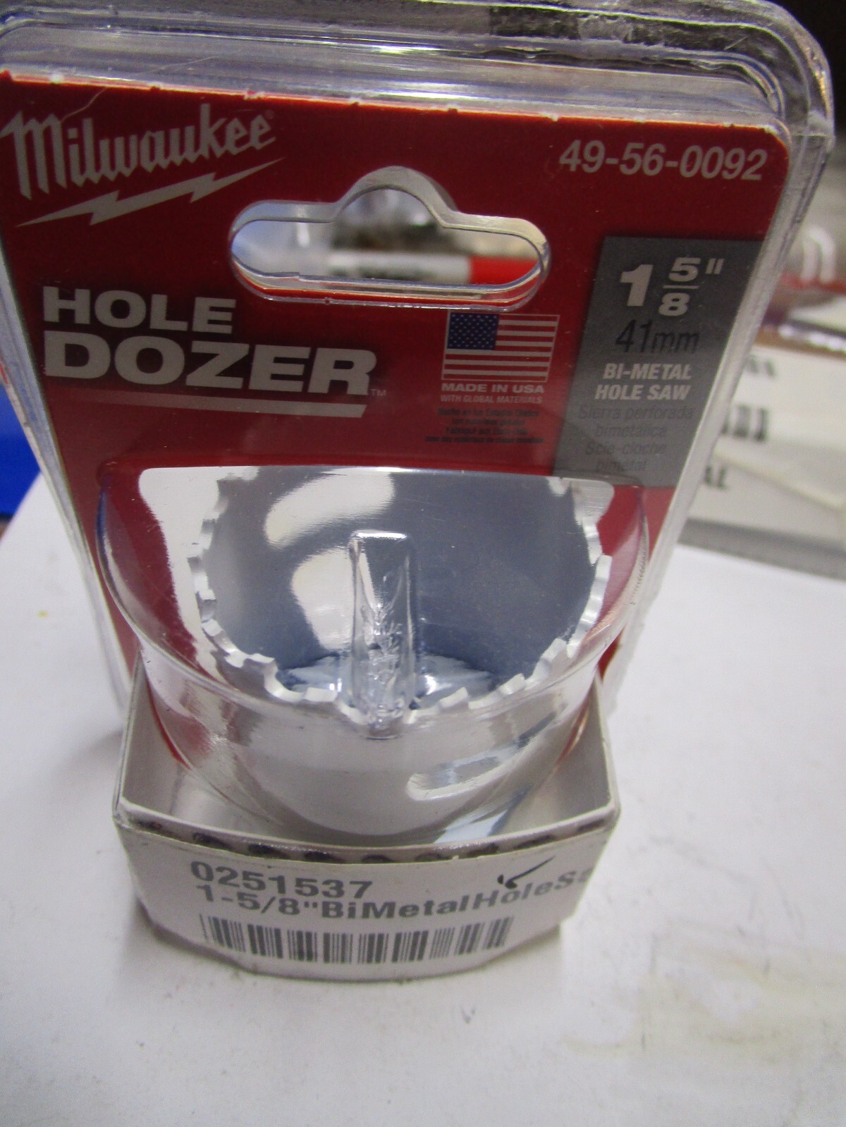 Milwaukee HOLE DOZER Hole Saw 49-56-0092 - 6 TPI - 1 5/8 in Diameter - Bi-Metal