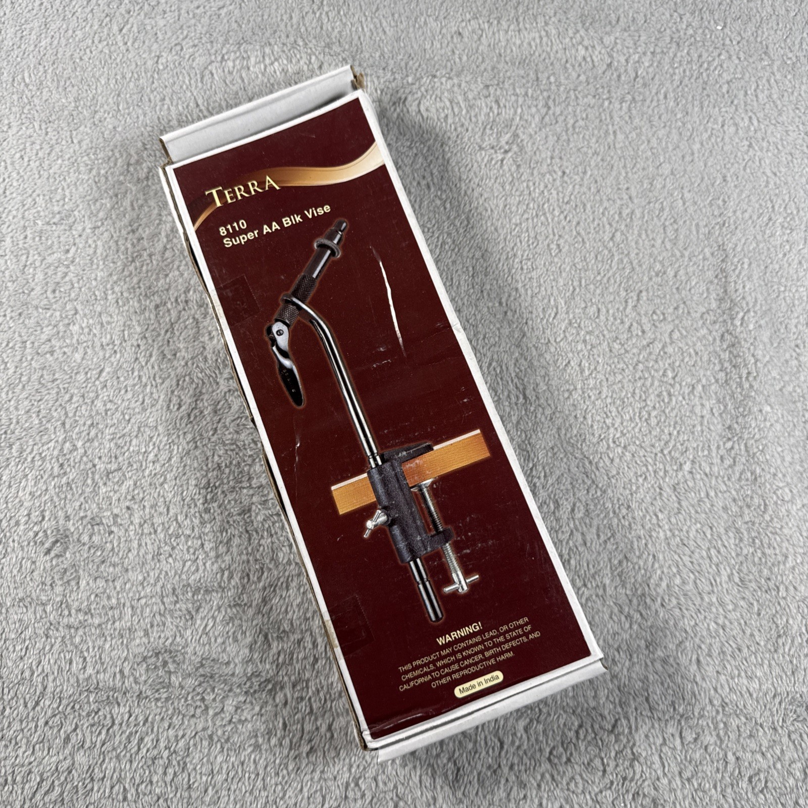 Terra Super AA Black Vise #8110 for fly tying -New in original open box