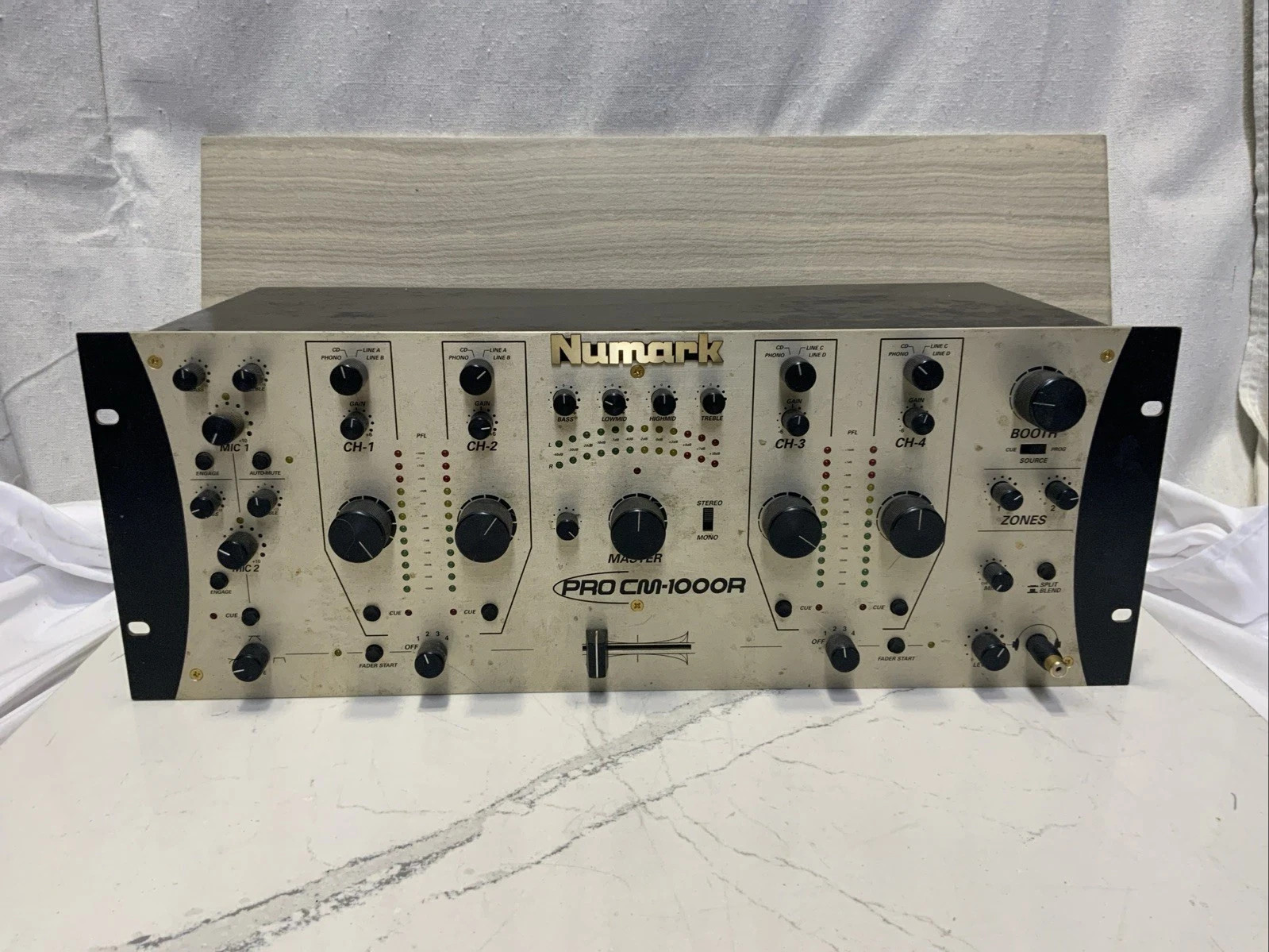 Numark PRO CM-1000R Rotary DJ MIXER (Not Technics Rane Vestax Urei Bozak)