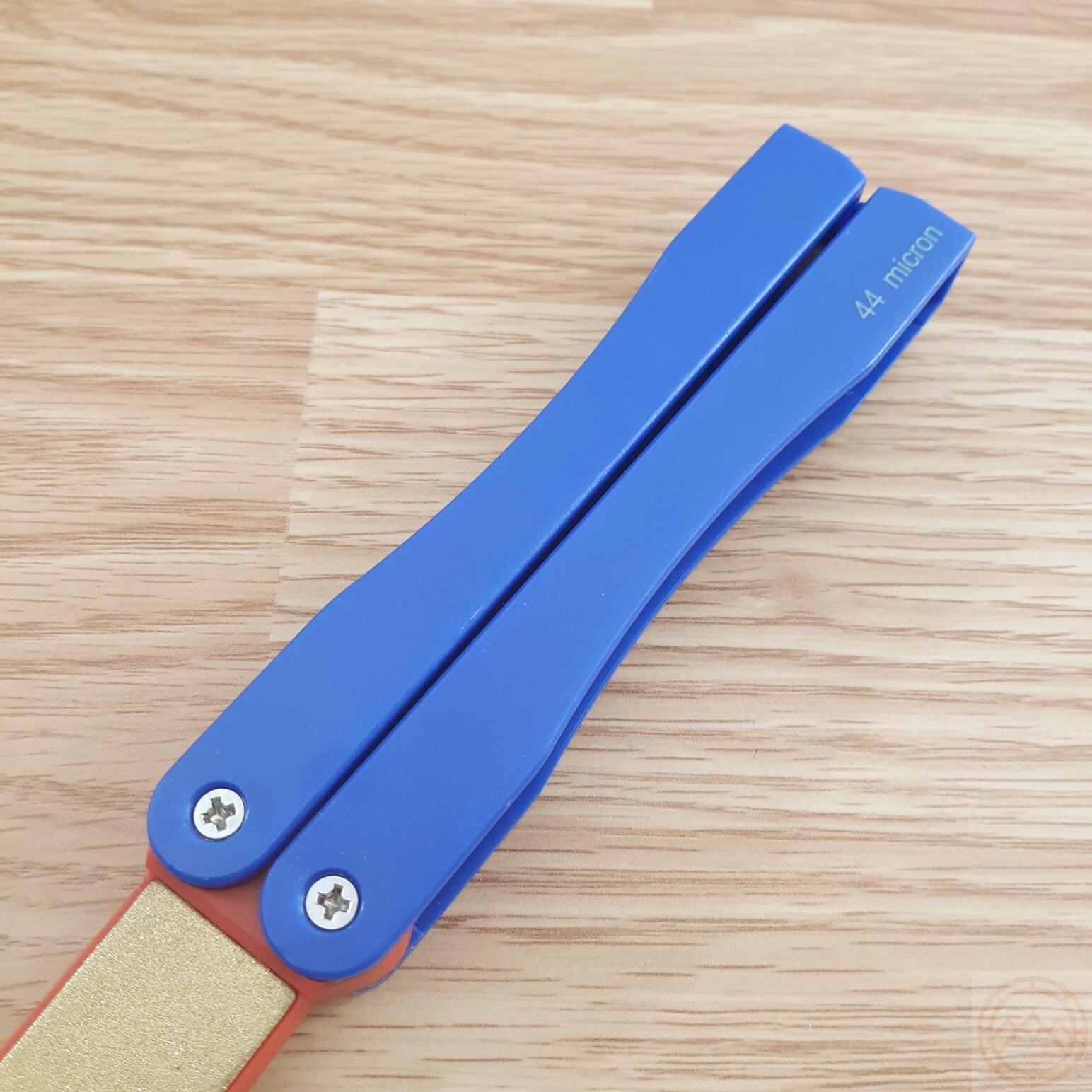 Fallkniven 2 Sided Sharpener One Coarse Diamond Side And One Fine Diamond Side