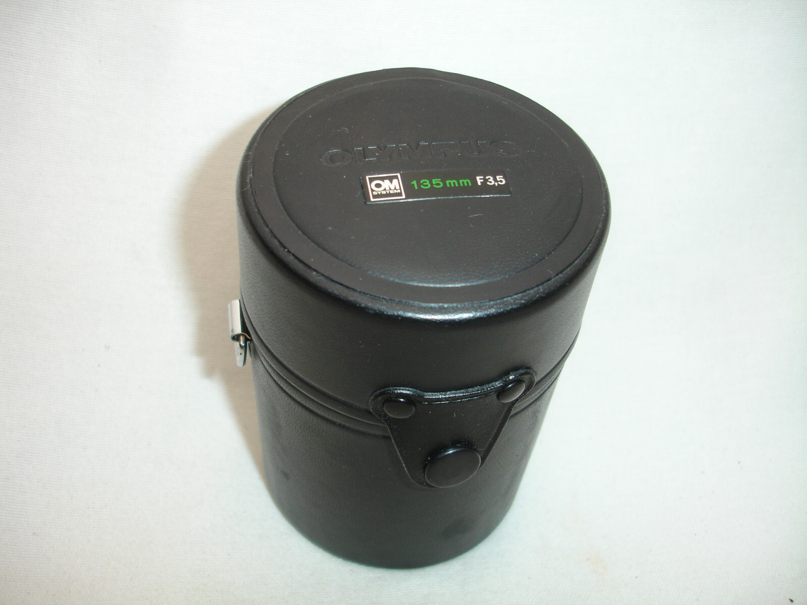 OLYMPUS lens CASE 135mm f/ 3.5 for OM Zuiko 135mm f/ 3.5 Manual Focus Lens #0024