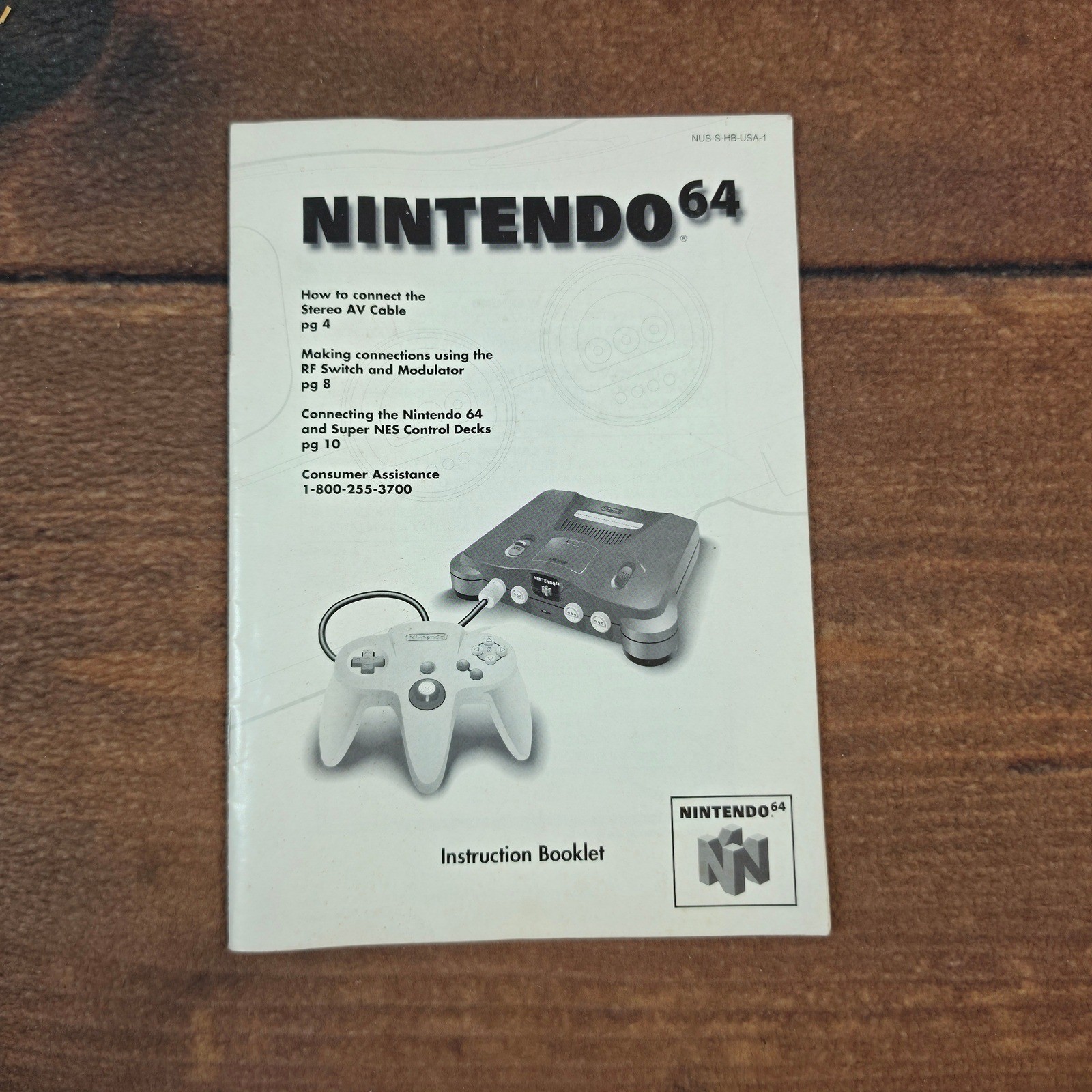 Nintendo 64 Instruction Booklet OS White Excellent Vintage Manual NUS-S-HB-USA-1