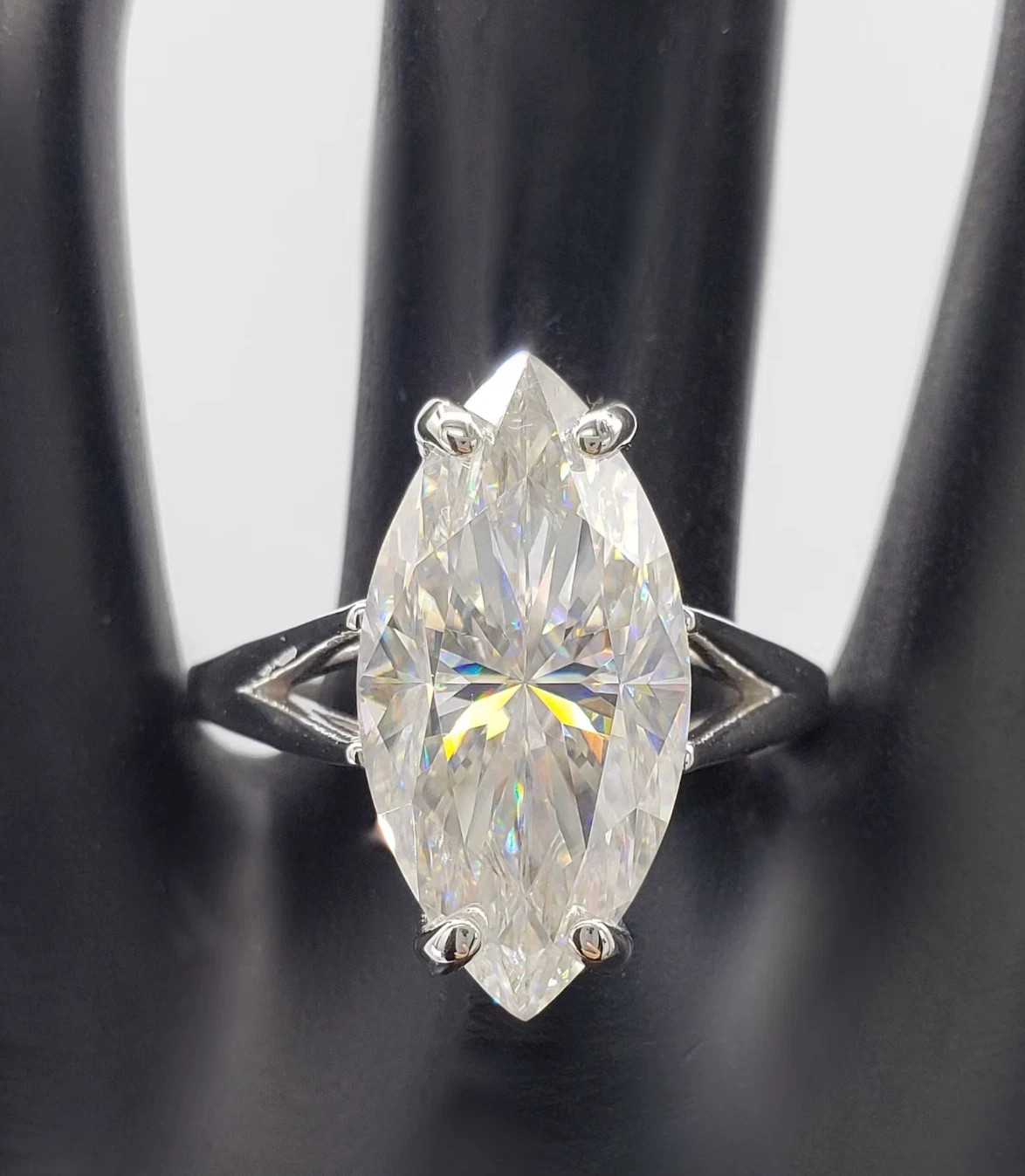 RARE 7.65 Ct Certified Treated White Diamond Ring,Tariffs FREE & Matching Studs.
