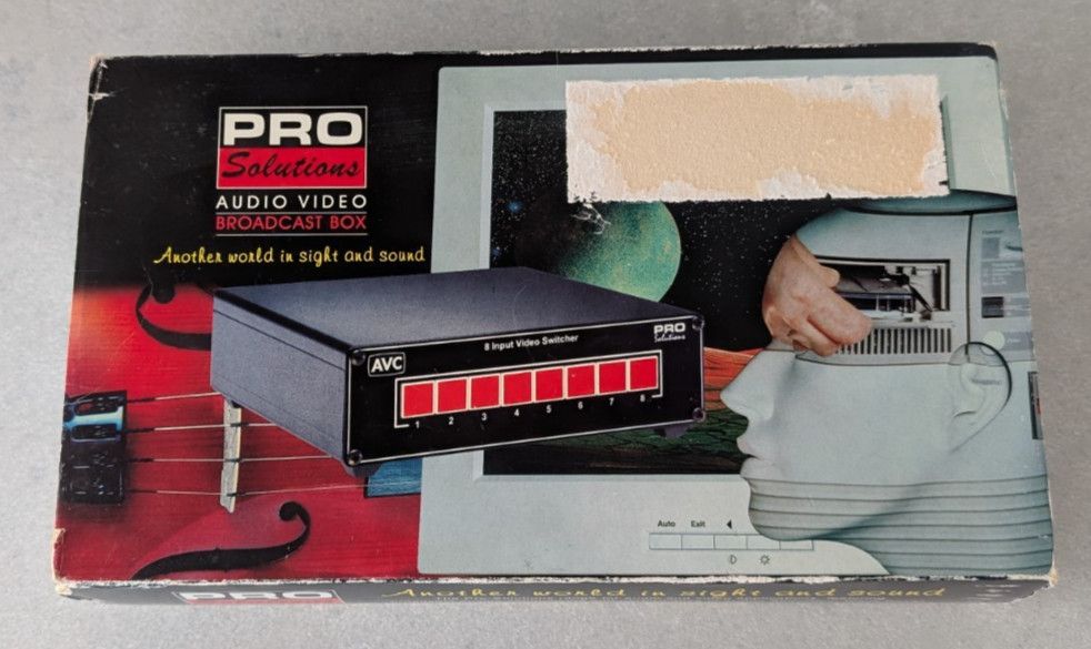 5-way stereo distribution amplifier with gain adjust (AV Communications AD-500)
