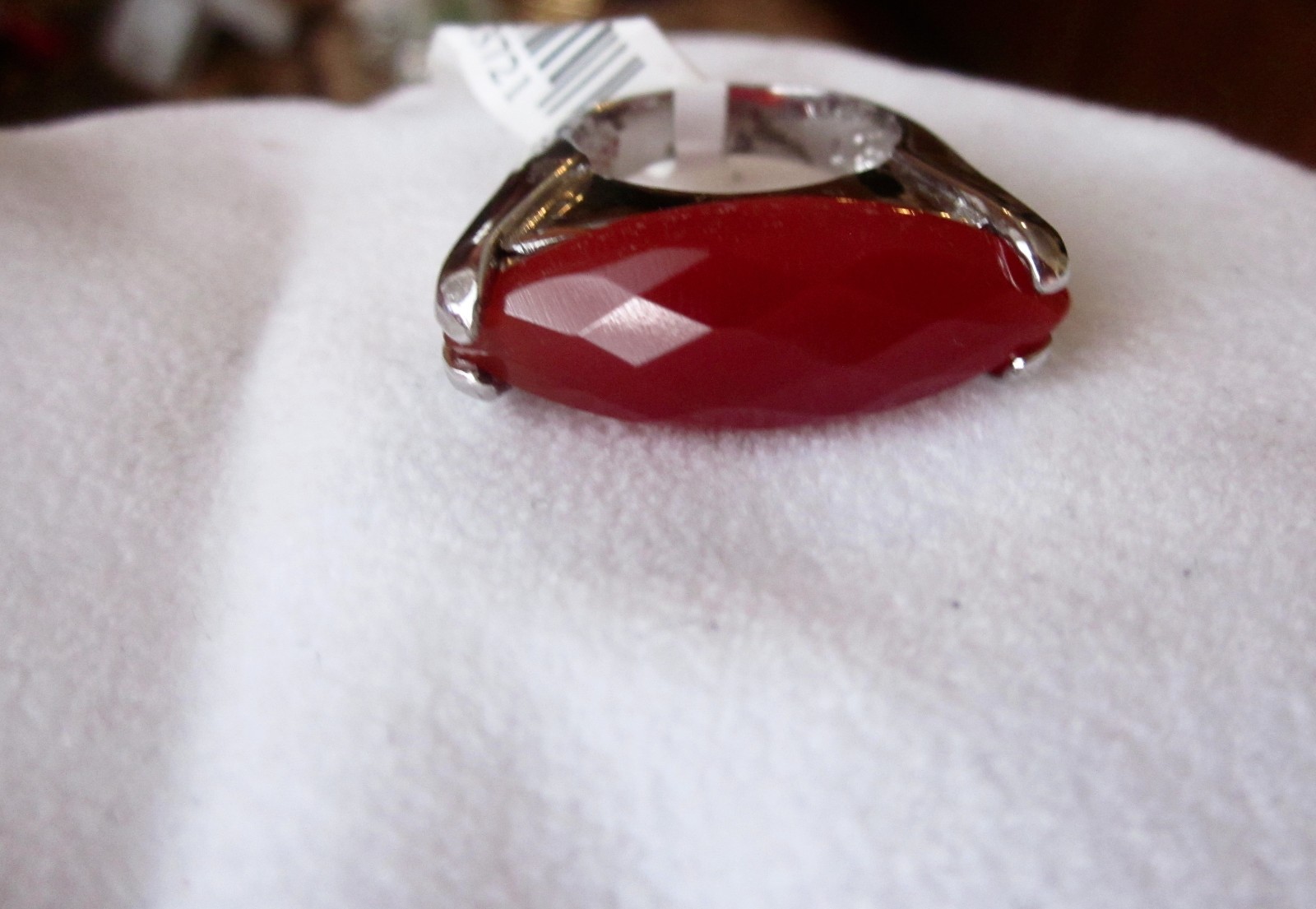 UNIQUE STERLING SILVER .925 HORIZONTAL SETTING RING 7 FACETED RED AGATE GEMSTONE